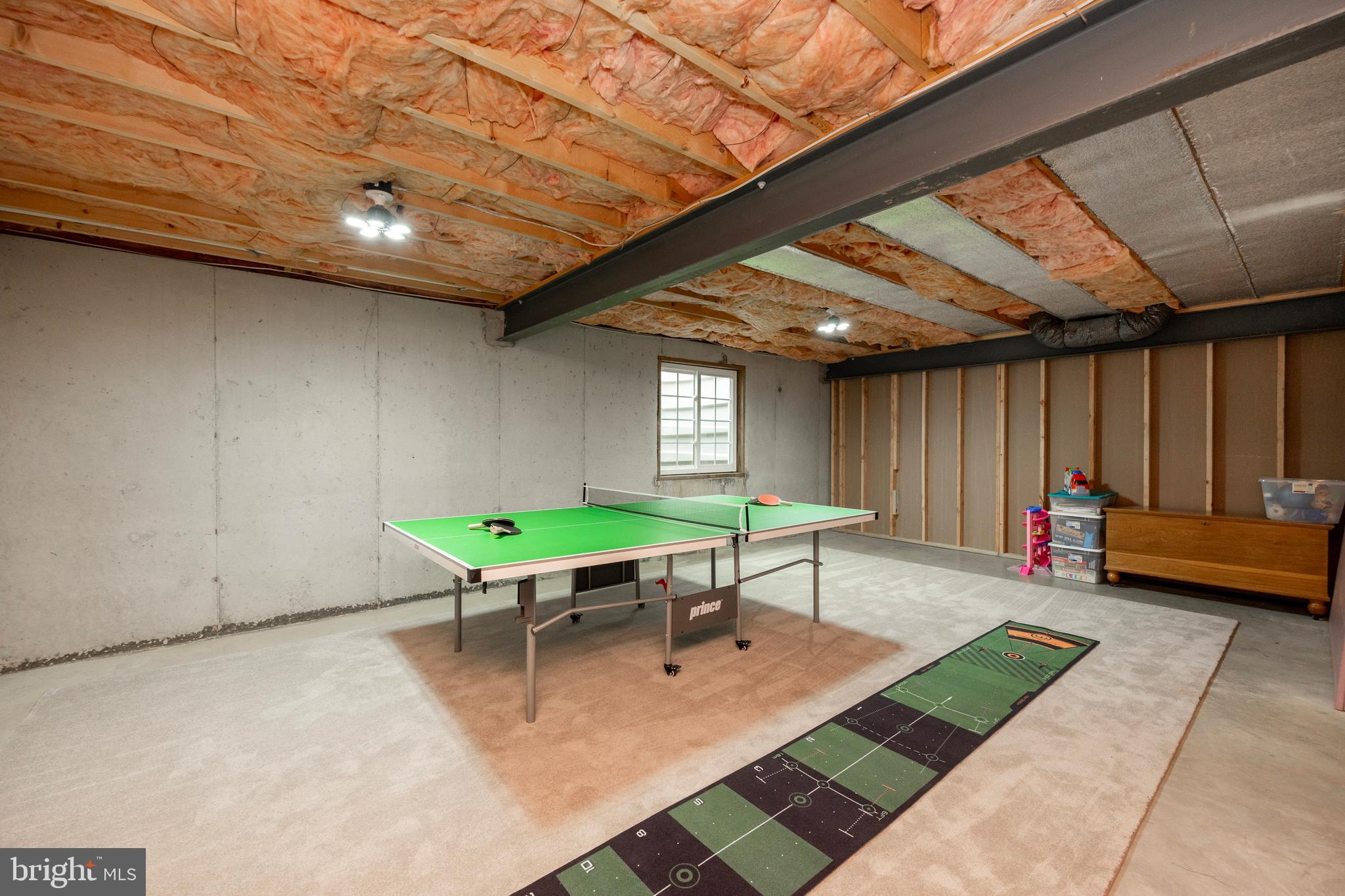 THE WOODS AT ROCK RAYMOND - Residential