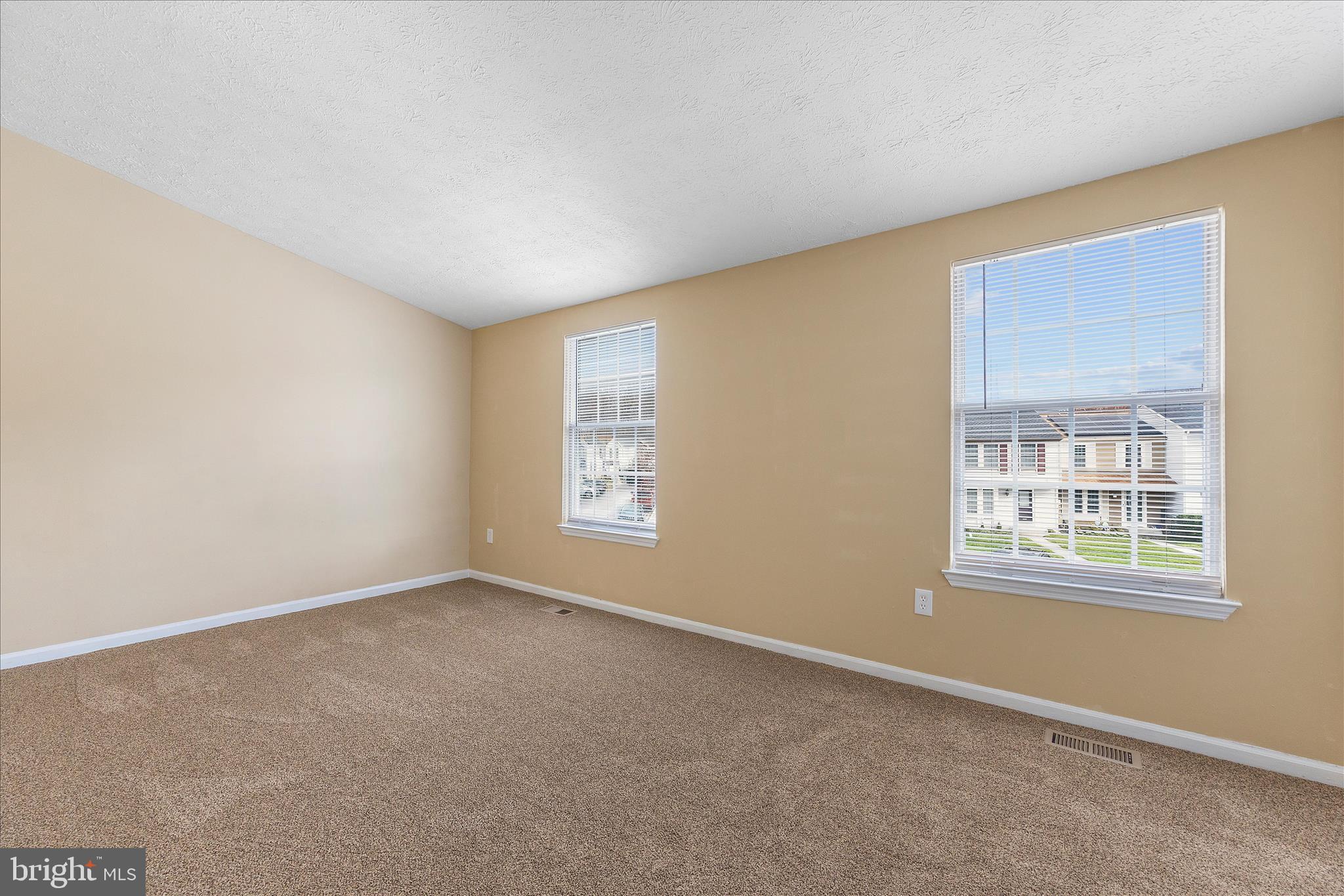 DEERFIELD - Residential