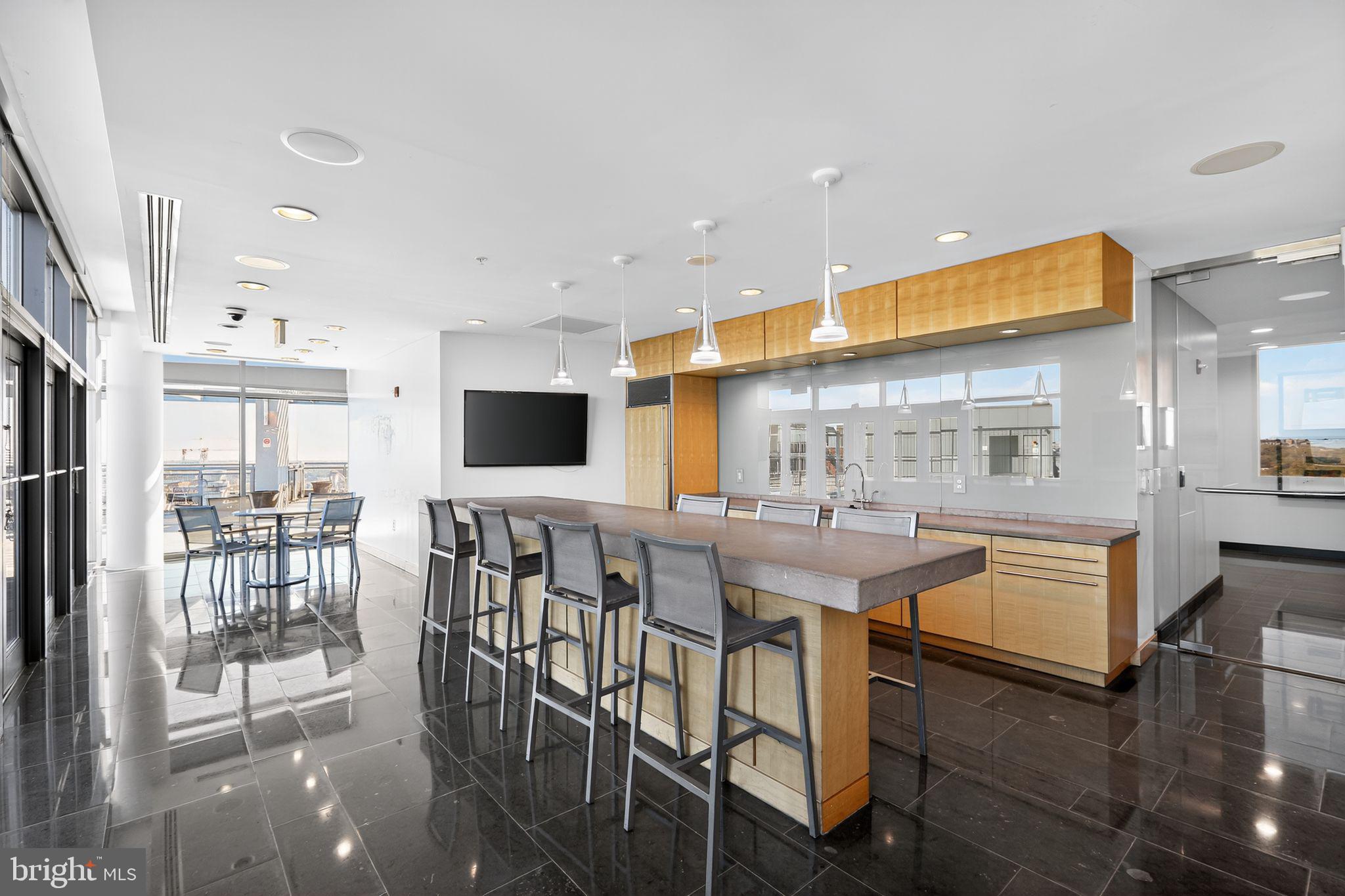 RADNOR - FORT MYER HEIGHTS - Residential