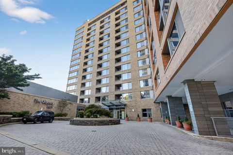 2001 15TH STREET N 420 ARLINGTON VA 22201