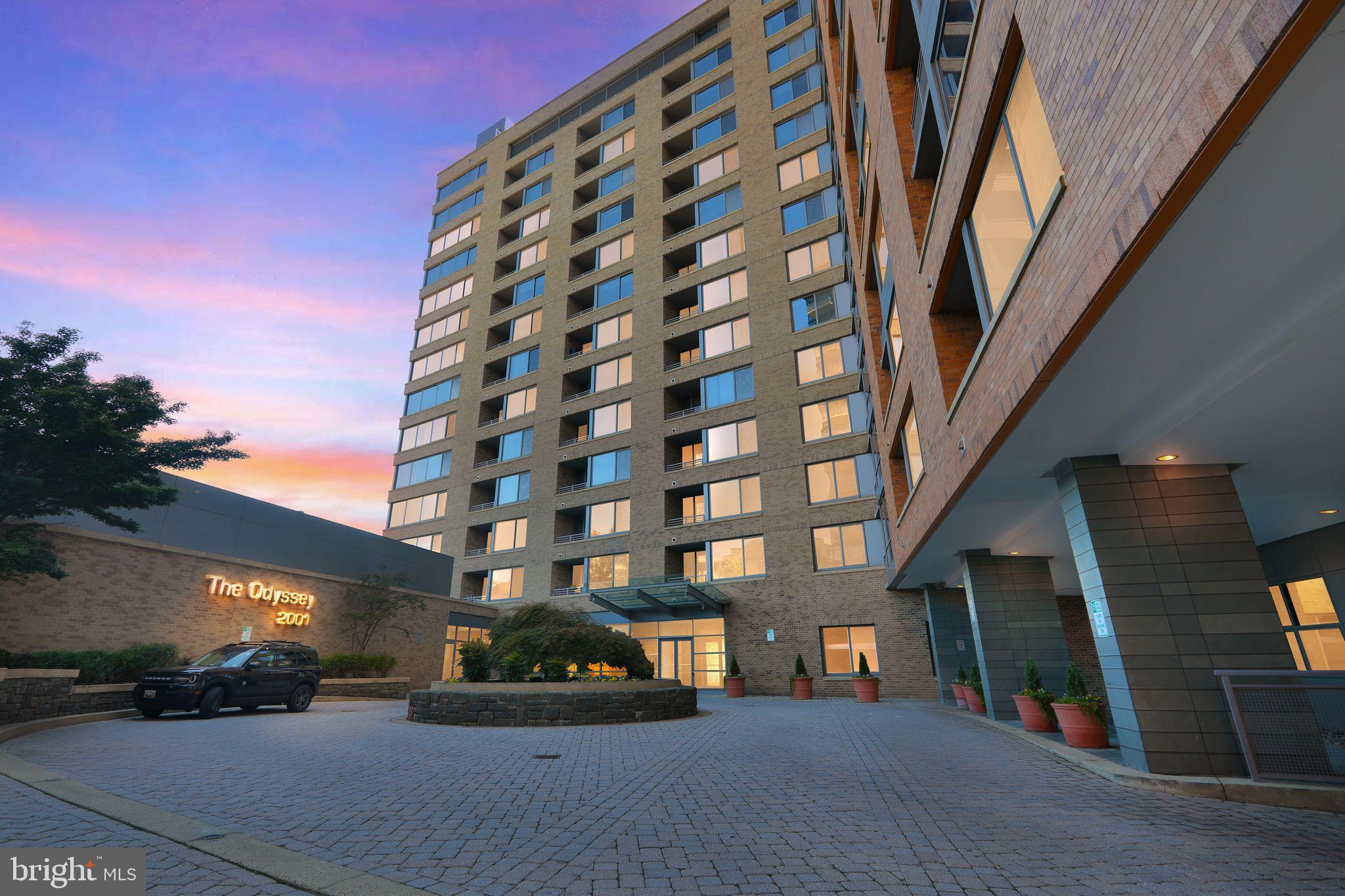 2001 15TH STREET N 420