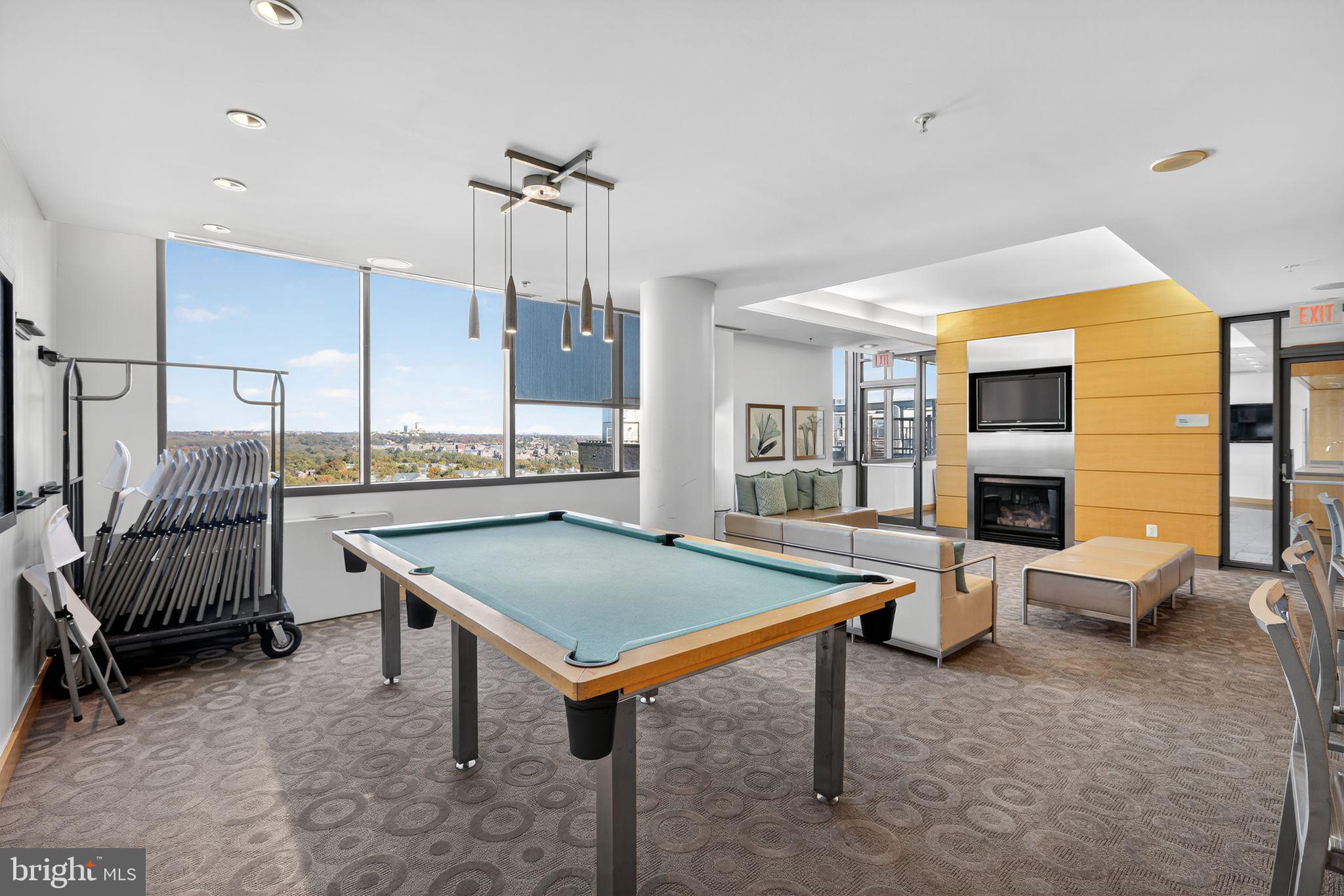 RADNOR - FORT MYER HEIGHTS - Residential