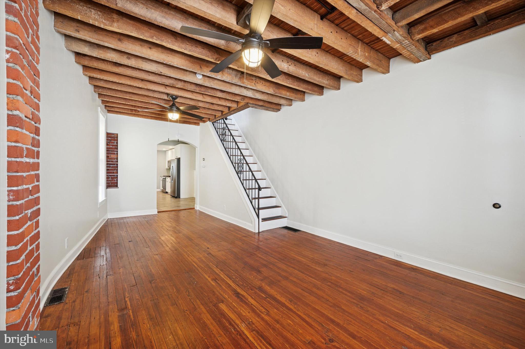 PORT RICHMOND - Residential