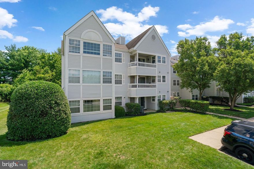 A true 3 bedroom unit in convenient and desireable Montgomery Run.  2nd Floor unit that backs to trees. Updated kitchen with new cabinets , new flooring through out, new carpet and new water proof LVP.   Updated bathrooms with beautiful tile work.  Community pool .  Assigned parking with plenty of extra parking next to the building.