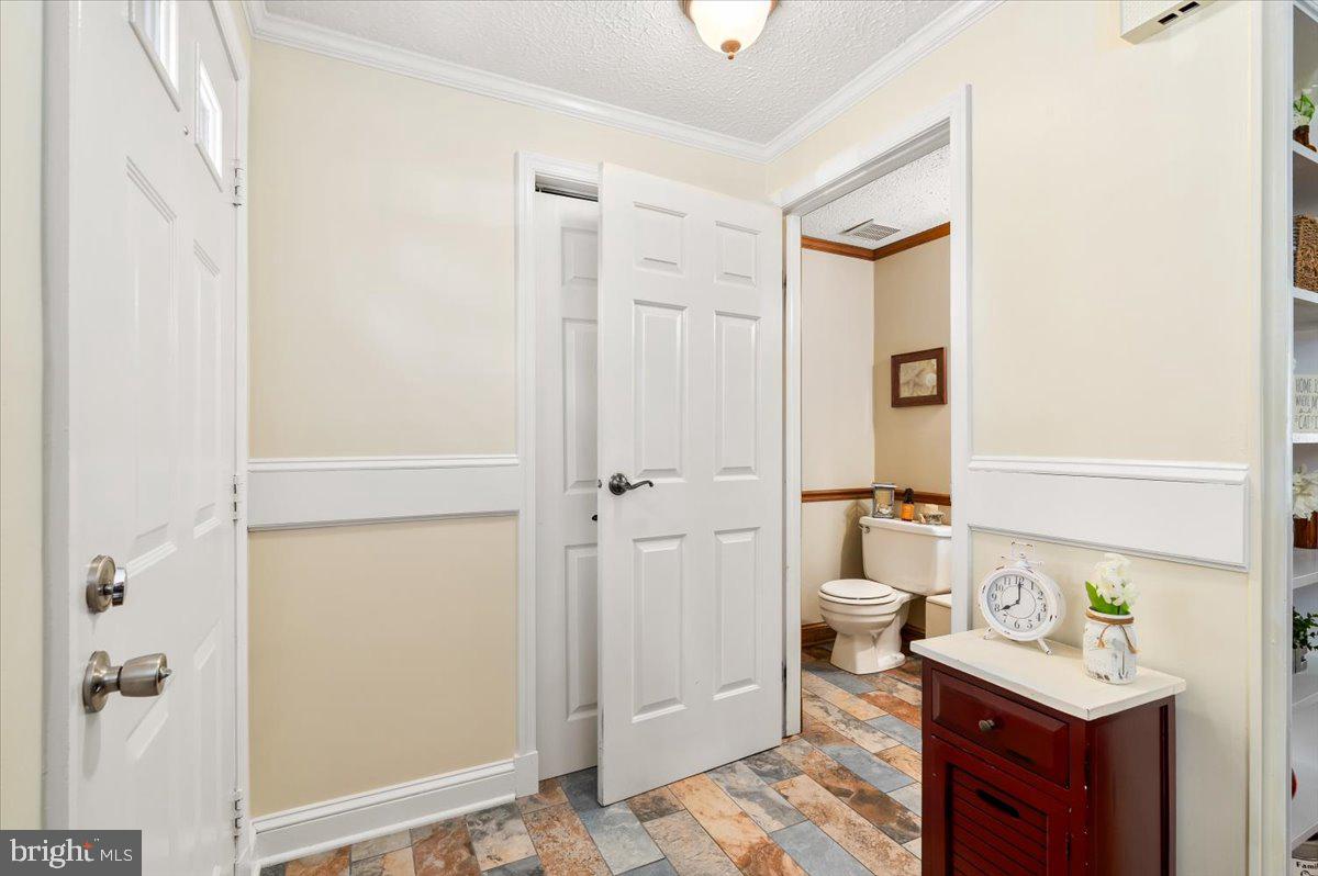 DAMASCUS MANOR - Residential