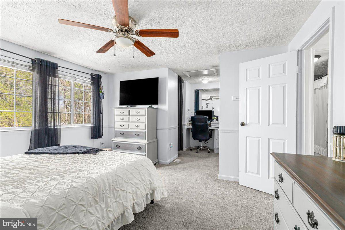 DAMASCUS MANOR - Residential