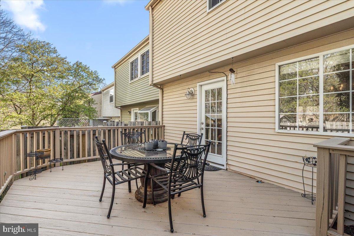 DAMASCUS MANOR - Residential