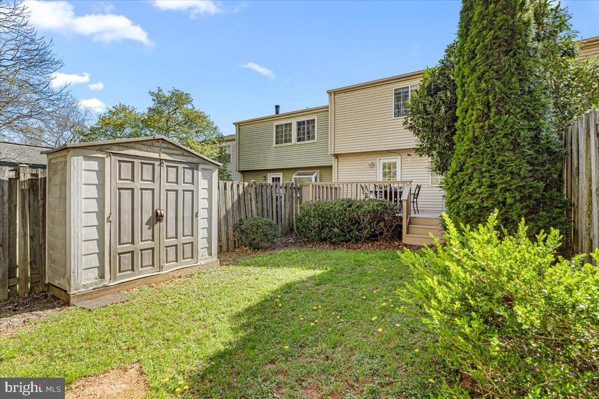 DAMASCUS MANOR - Residential