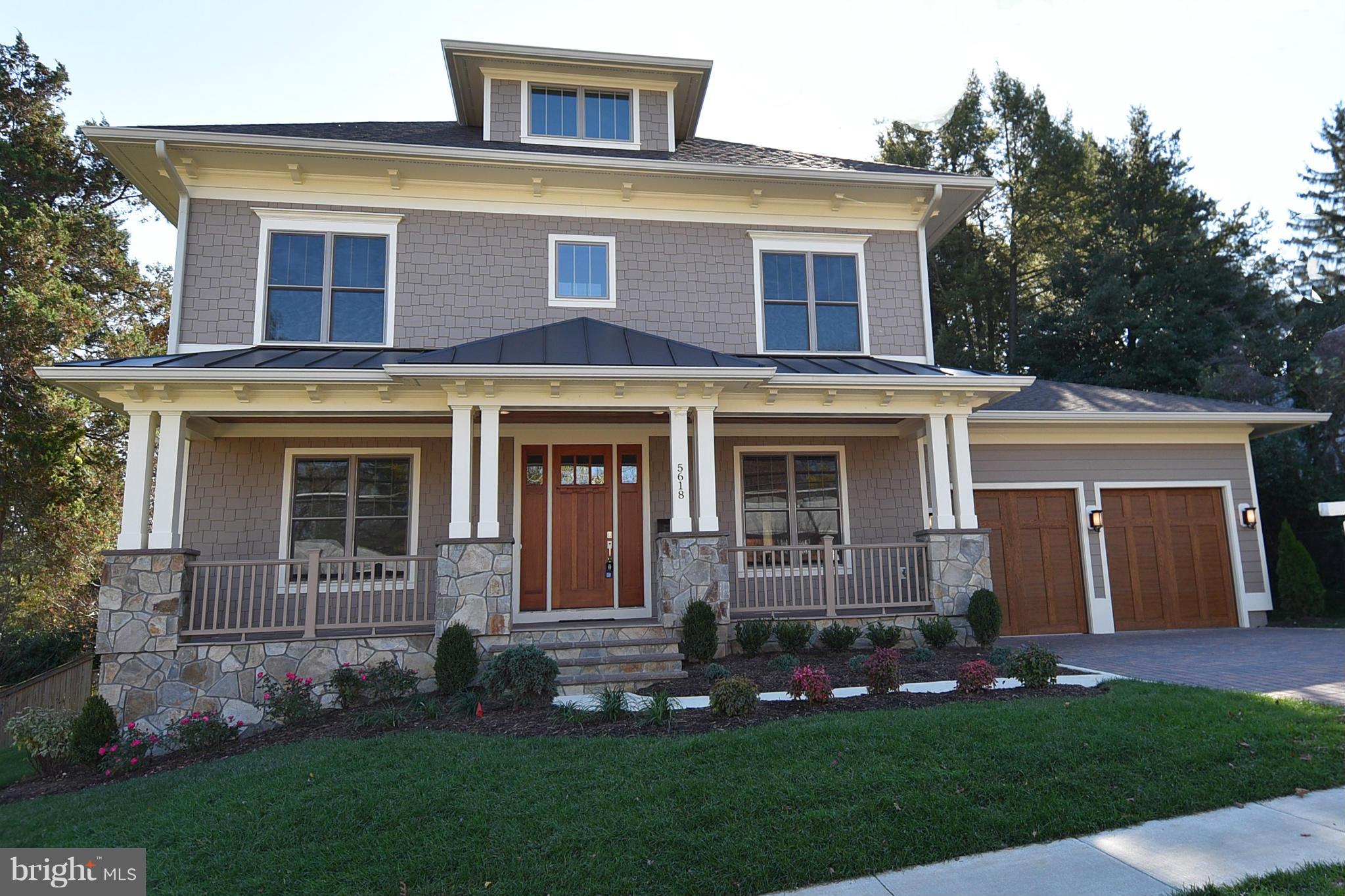 CRESCENT HILLS - Residential