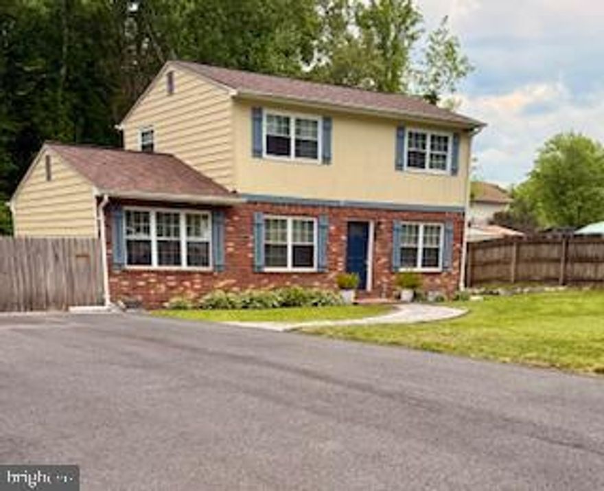 Welcome 10703 Mockingbird!  This Home Offers A Full Refresh In 2021.  This included an open floor plan
new roof kitchen cabinets countertops appliances flooring bathrooms and painting throughout.
Kitchen is a delight with oversize island and abundance of cabinet space.  Large back yard offers deck
sitting area and a shed for your hobbies and or tools.  This home is a delight inside and out.