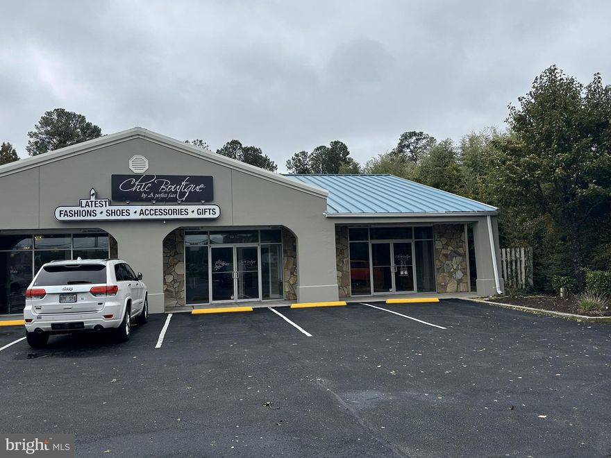 2,000 sq.ft. of prime commercial space located in a very attractive strip center offers a highly visible location with traffic count over 33,000 daily.  Ideal location and layout for retail, professional services or office use.  The property is modern and well-maintained with ample parking, large storefront windows, and versatile interior space to suit a variety of business needs.   Current layout was designed for a retail store and offers 2 large open areas, office or kitchenette area and 1 restroom.