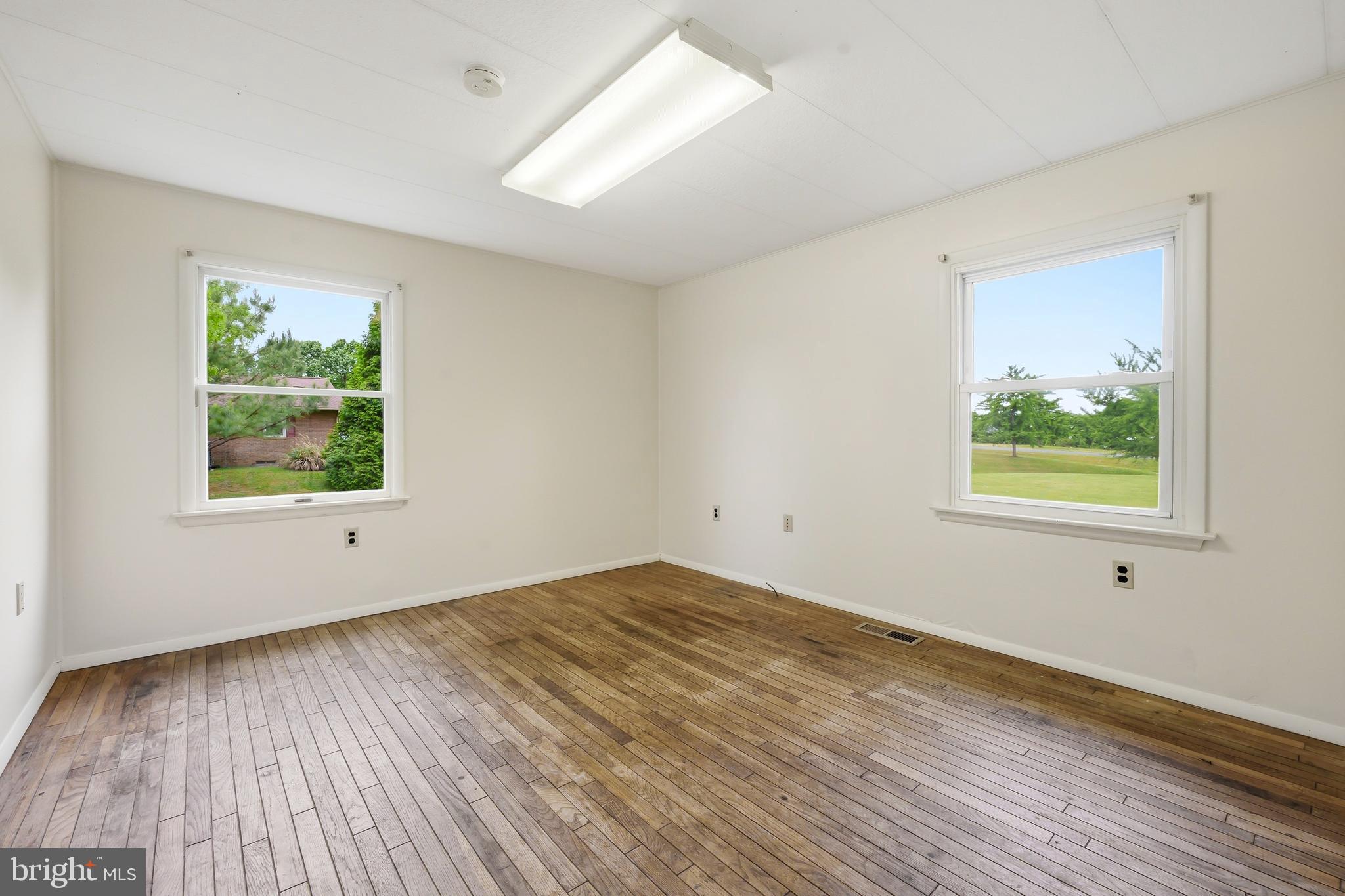 CHESTER HEIGHTS - Residential