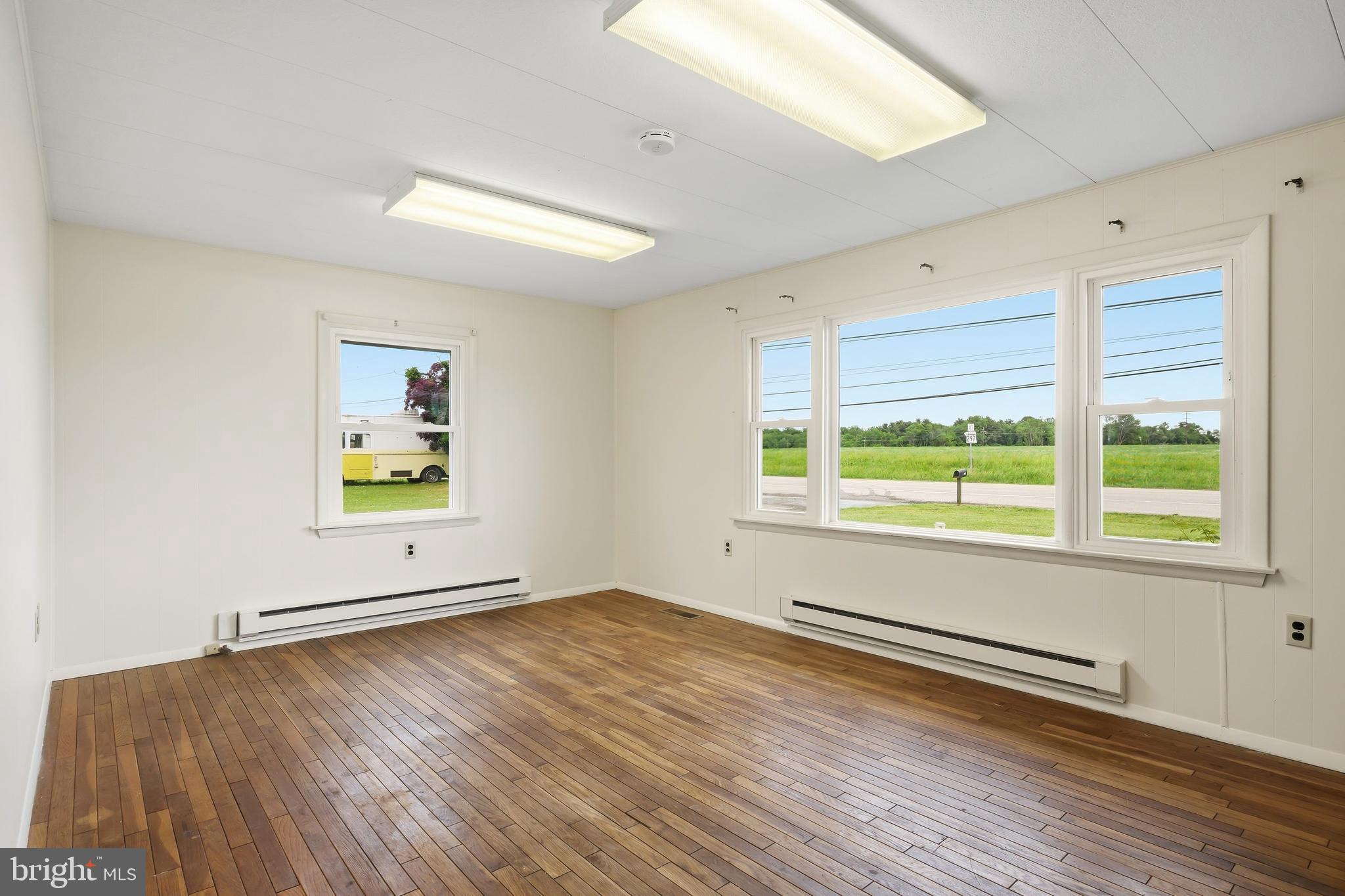 CHESTER HEIGHTS - Residential
