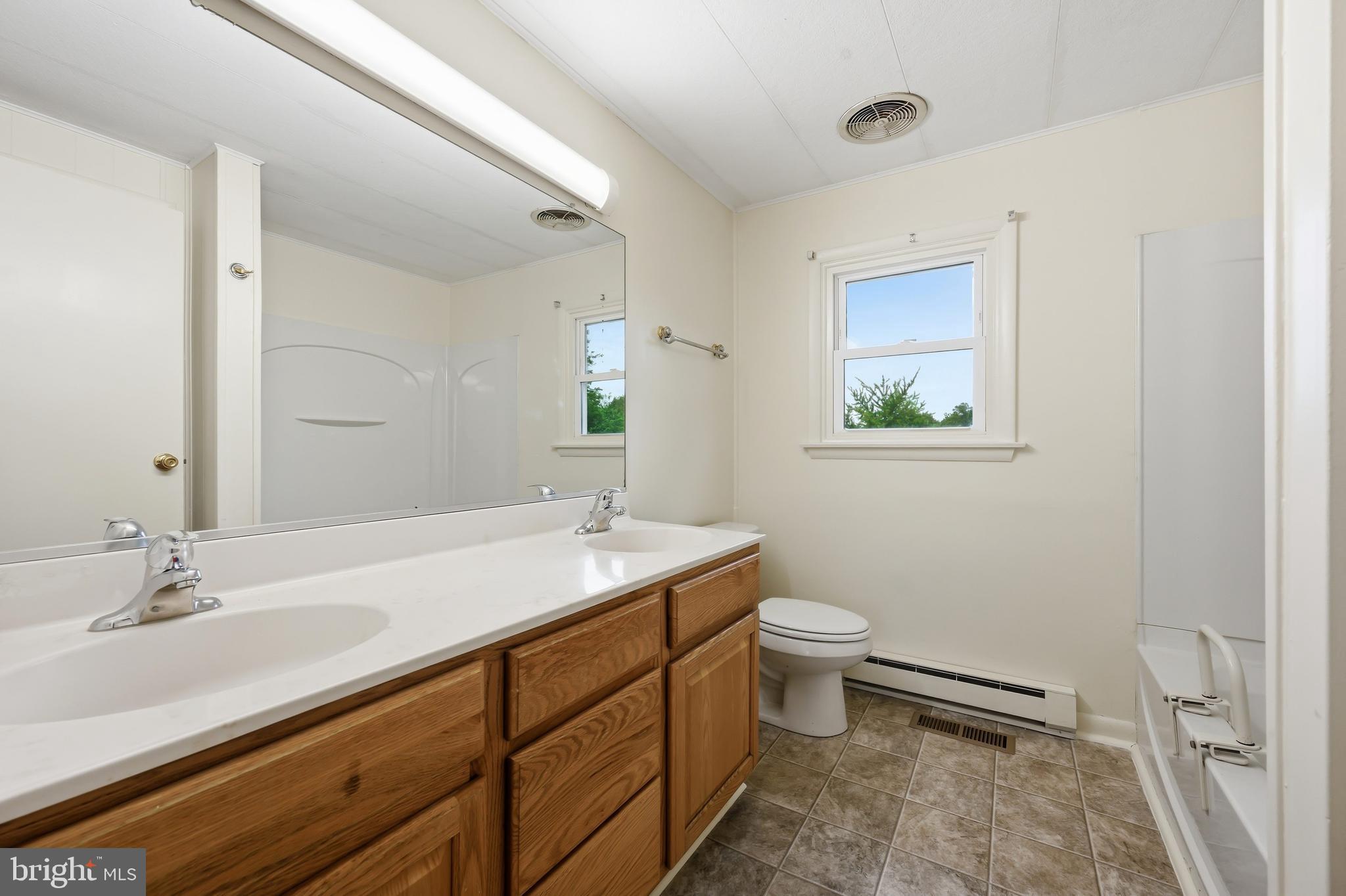 CHESTER HEIGHTS - Residential
