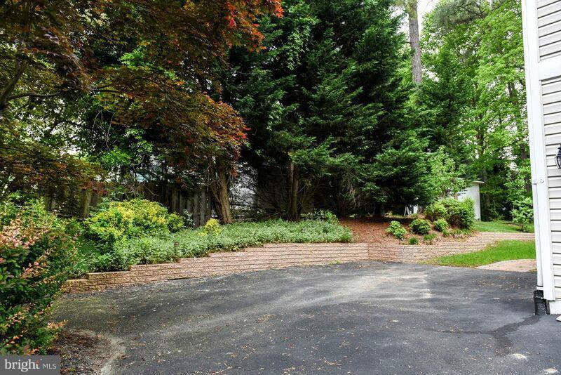 DRUM POINT - Residential