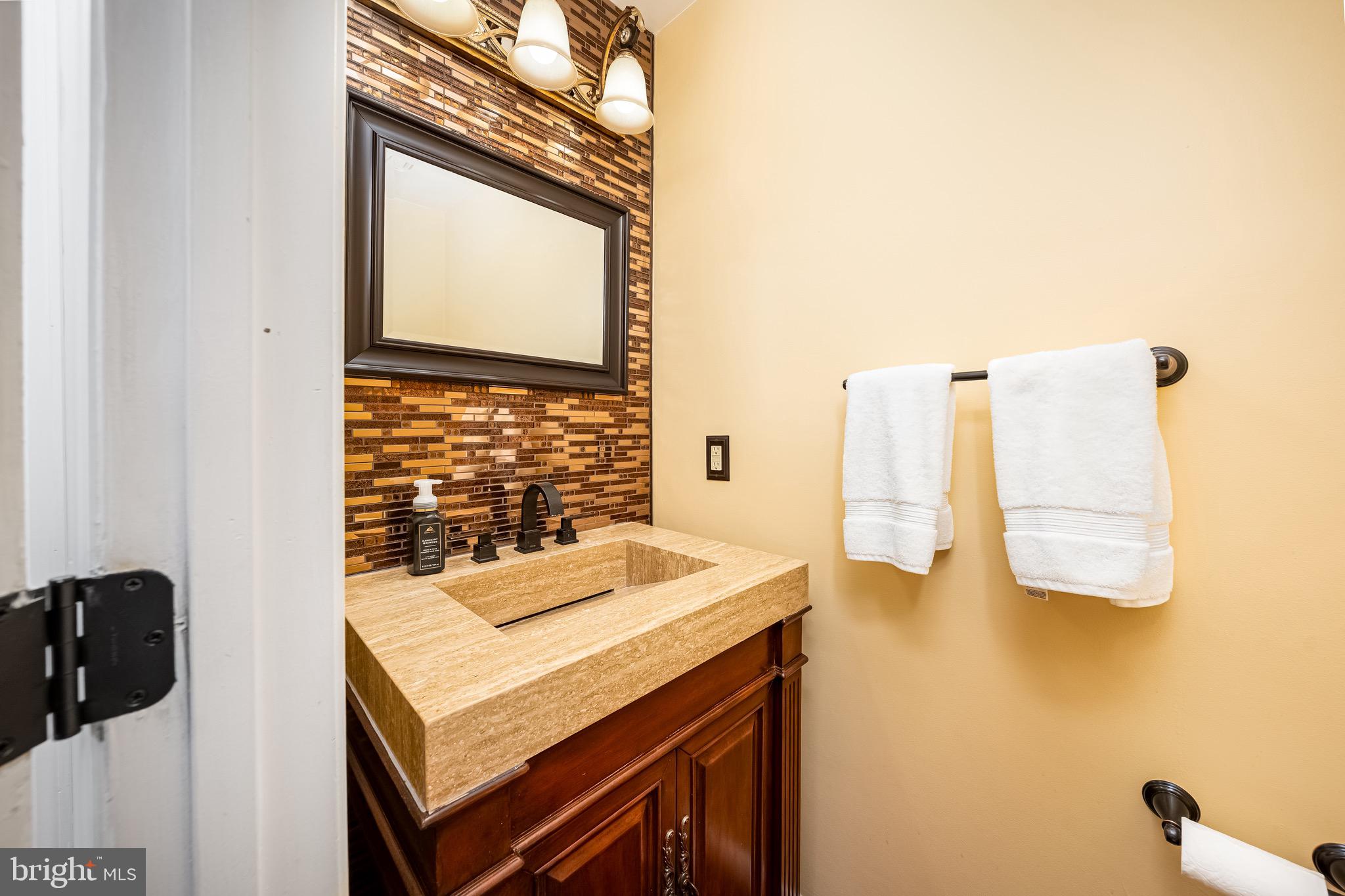 WOODVIEW VILLAGE - Residential