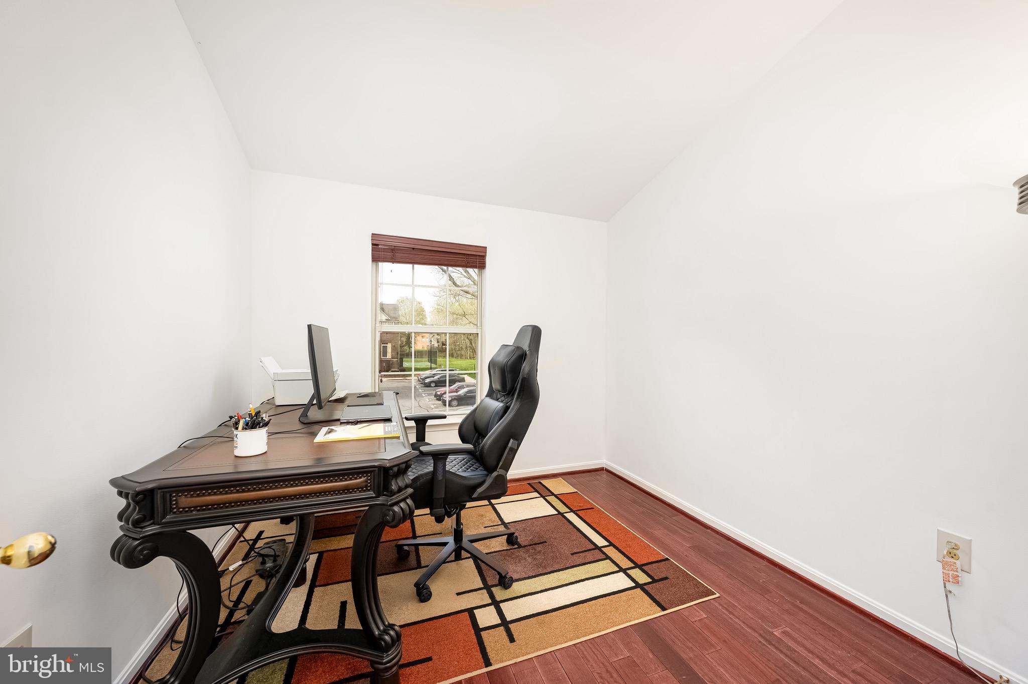 WOODVIEW VILLAGE - Residential