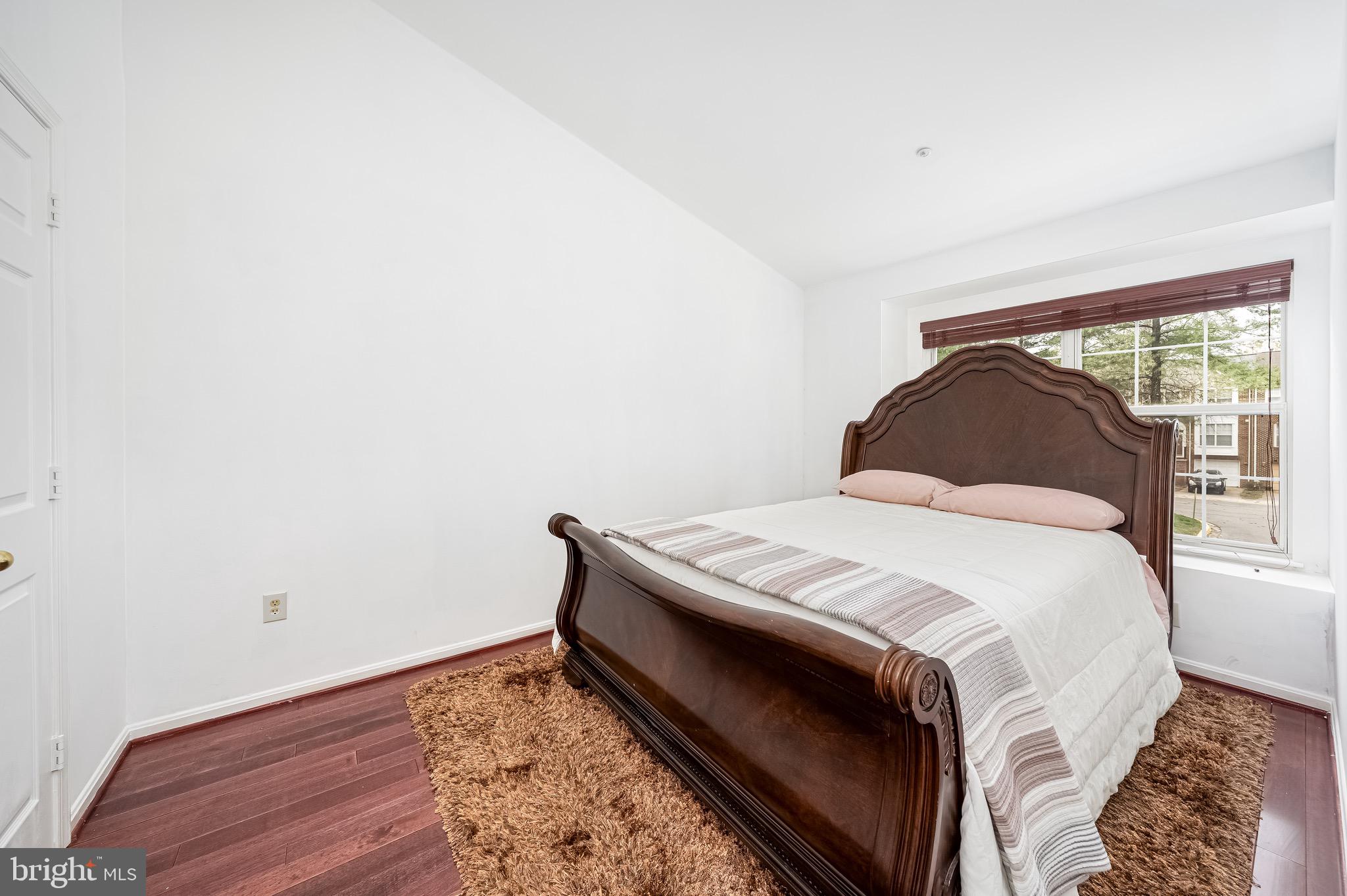 WOODVIEW VILLAGE - Residential