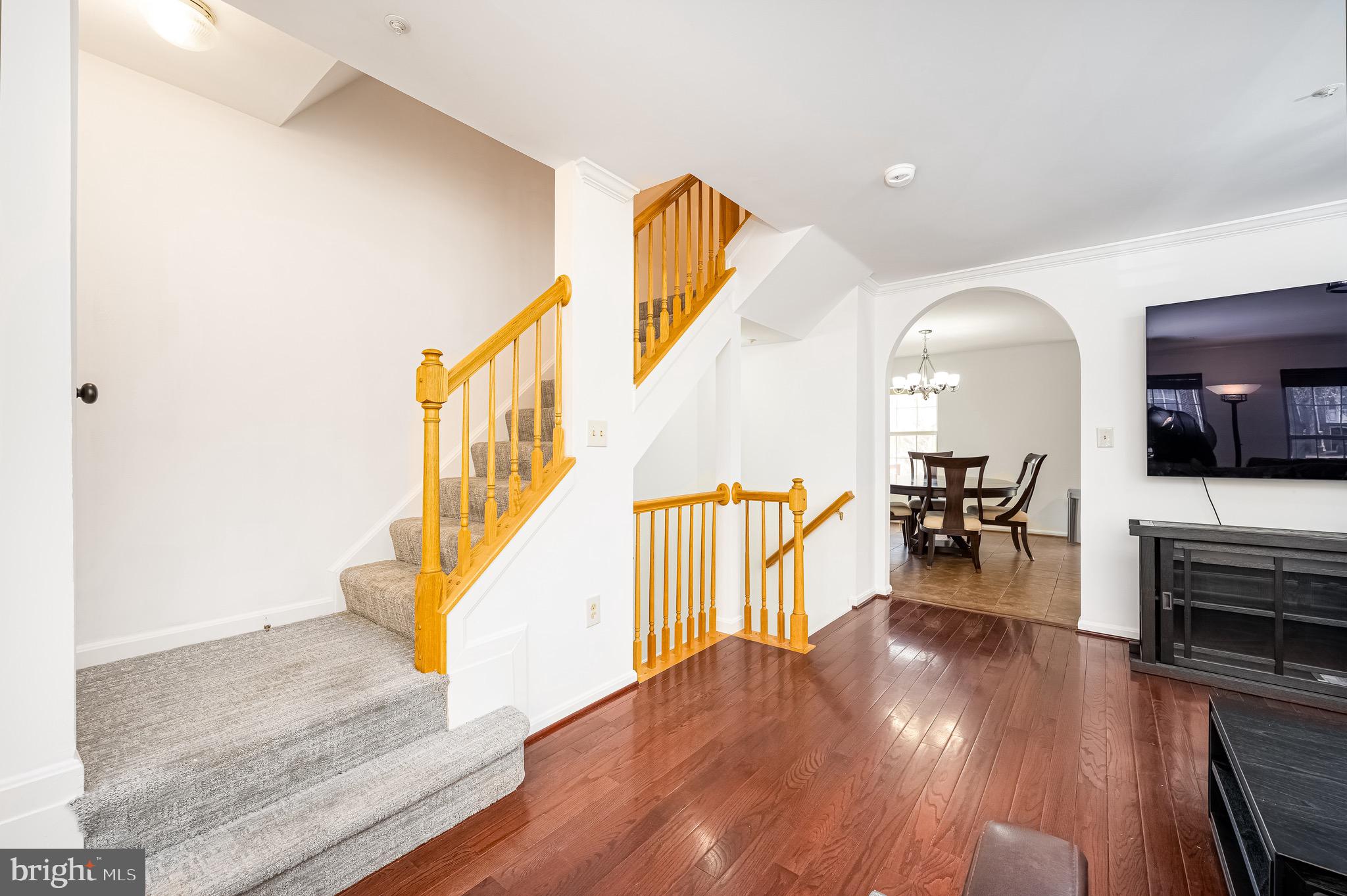 WOODVIEW VILLAGE - Residential