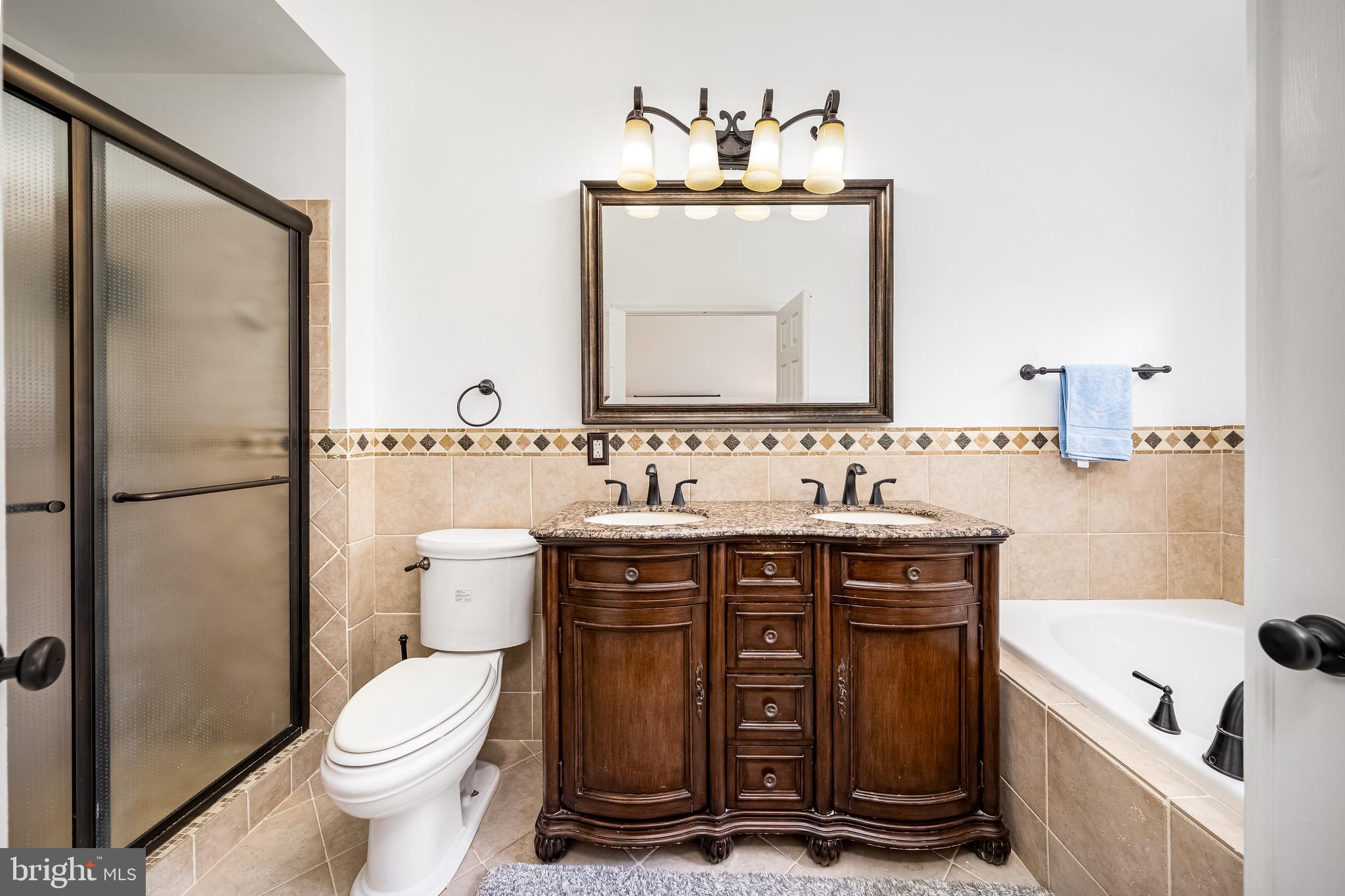 WOODVIEW VILLAGE - Residential