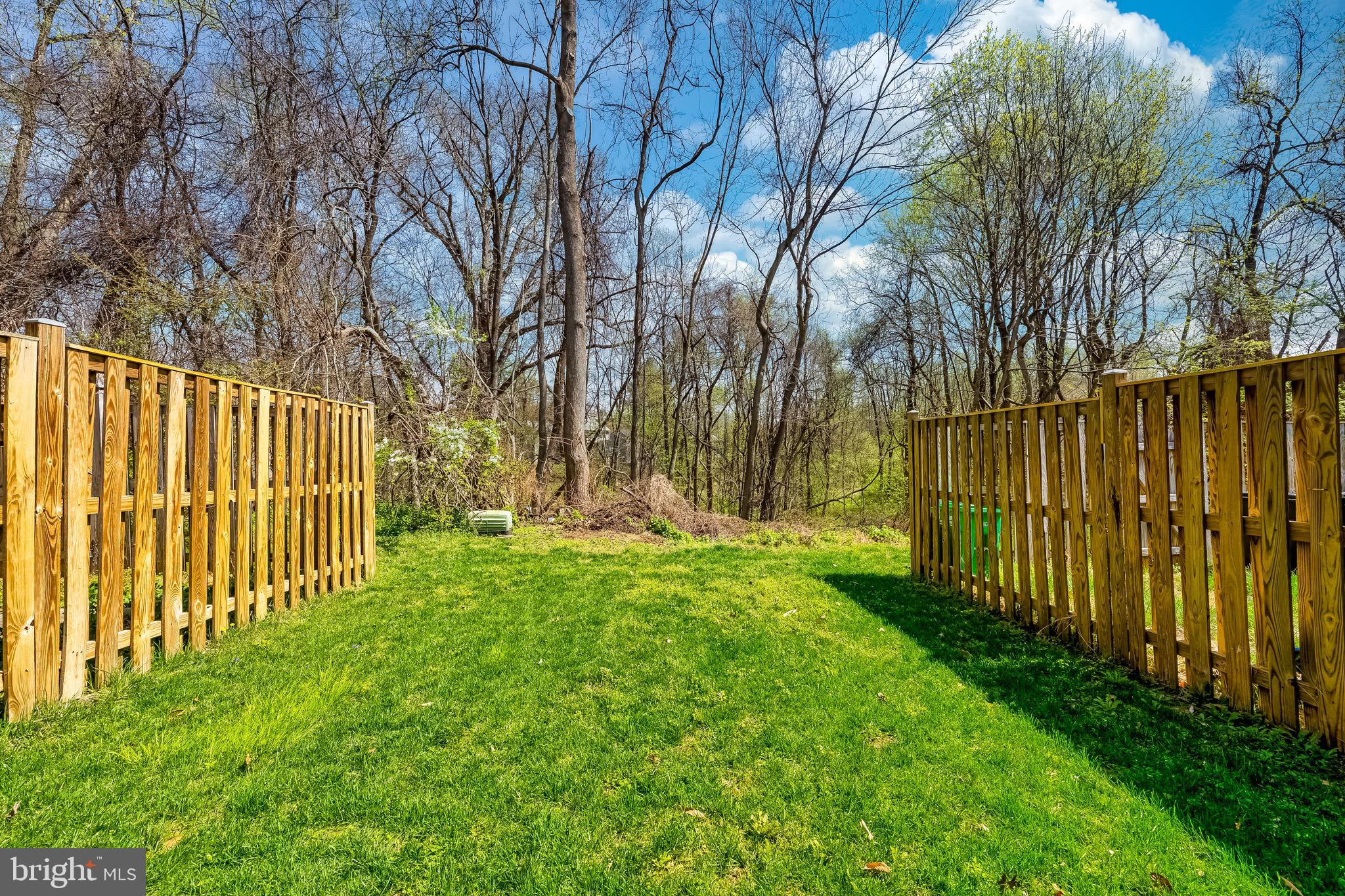 WOODVIEW VILLAGE - Residential