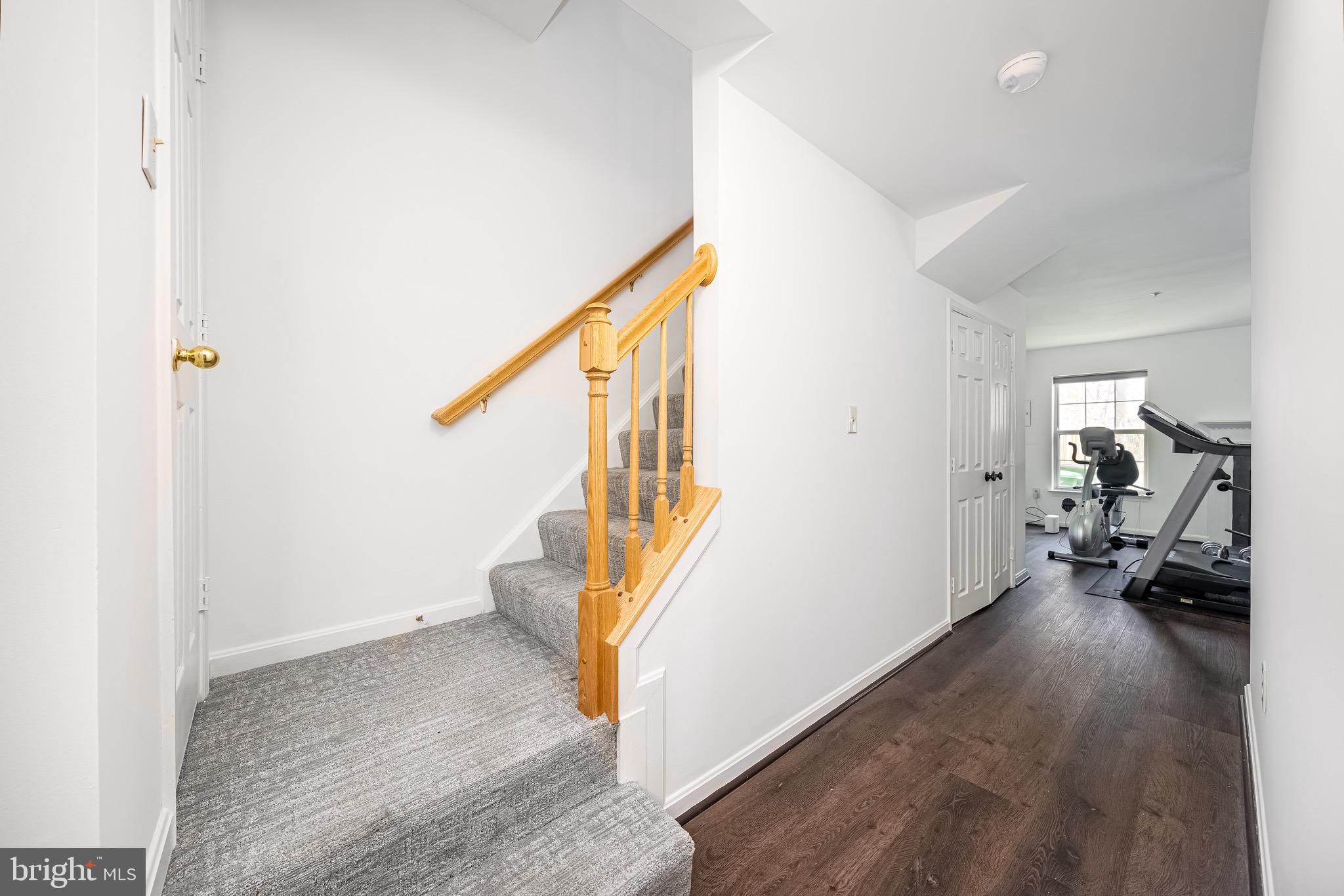 WOODVIEW VILLAGE - Residential