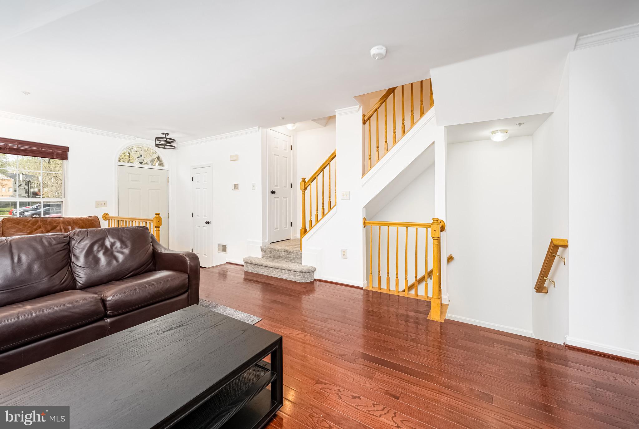 WOODVIEW VILLAGE - Residential