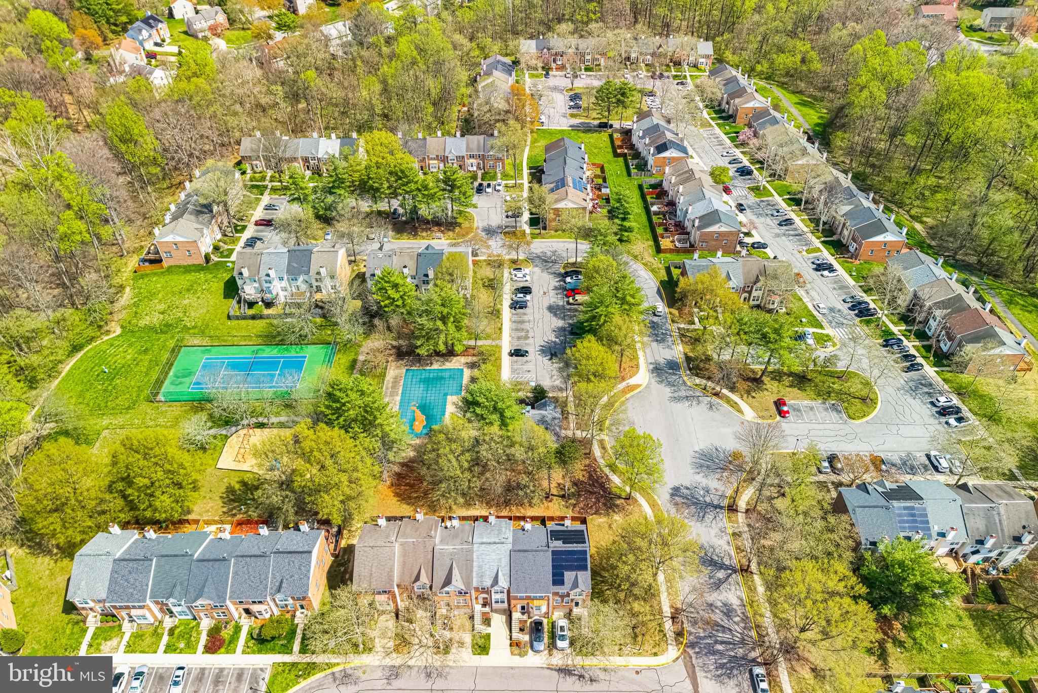 WOODVIEW VILLAGE - Residential