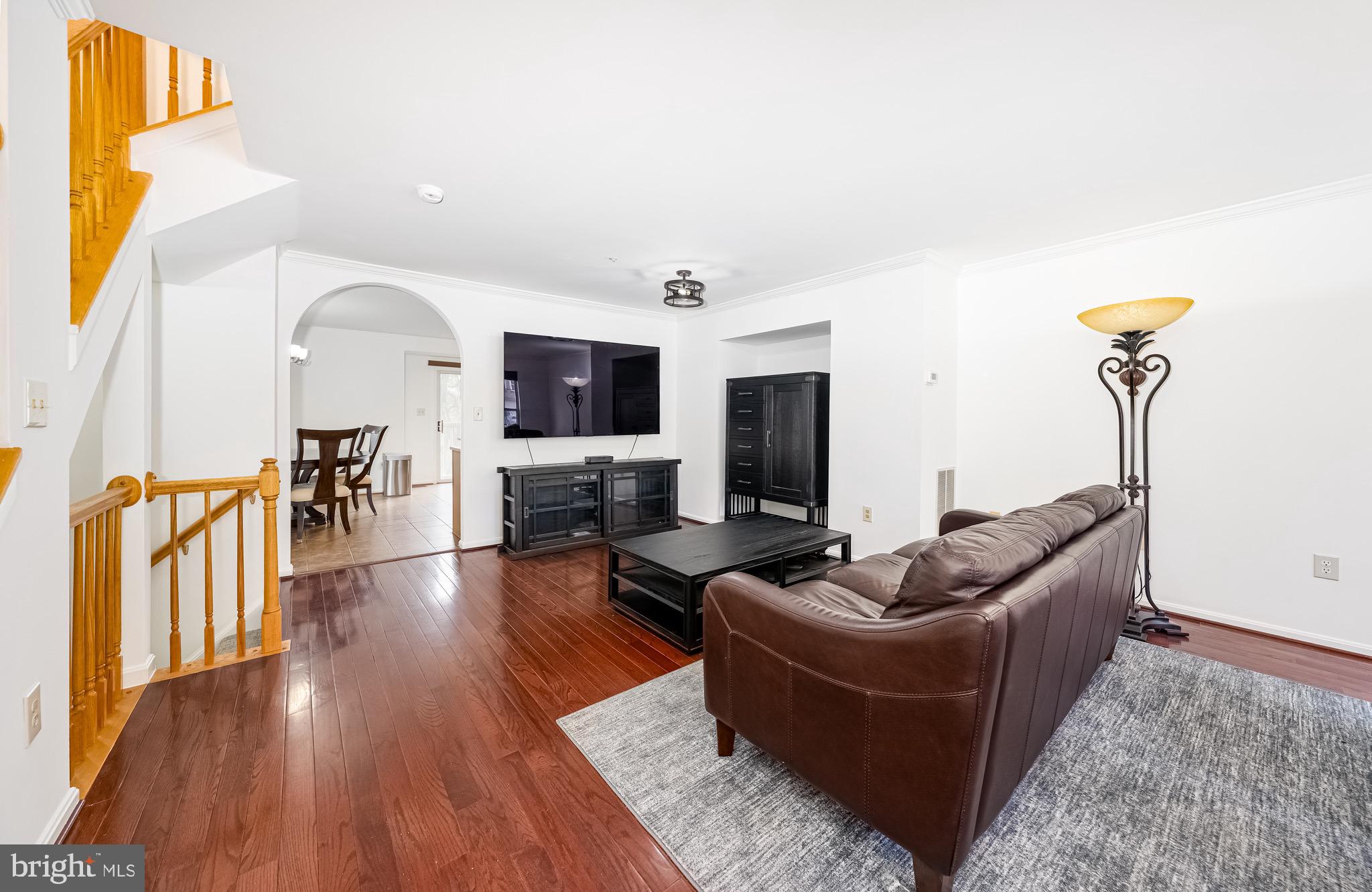 WOODVIEW VILLAGE - Residential