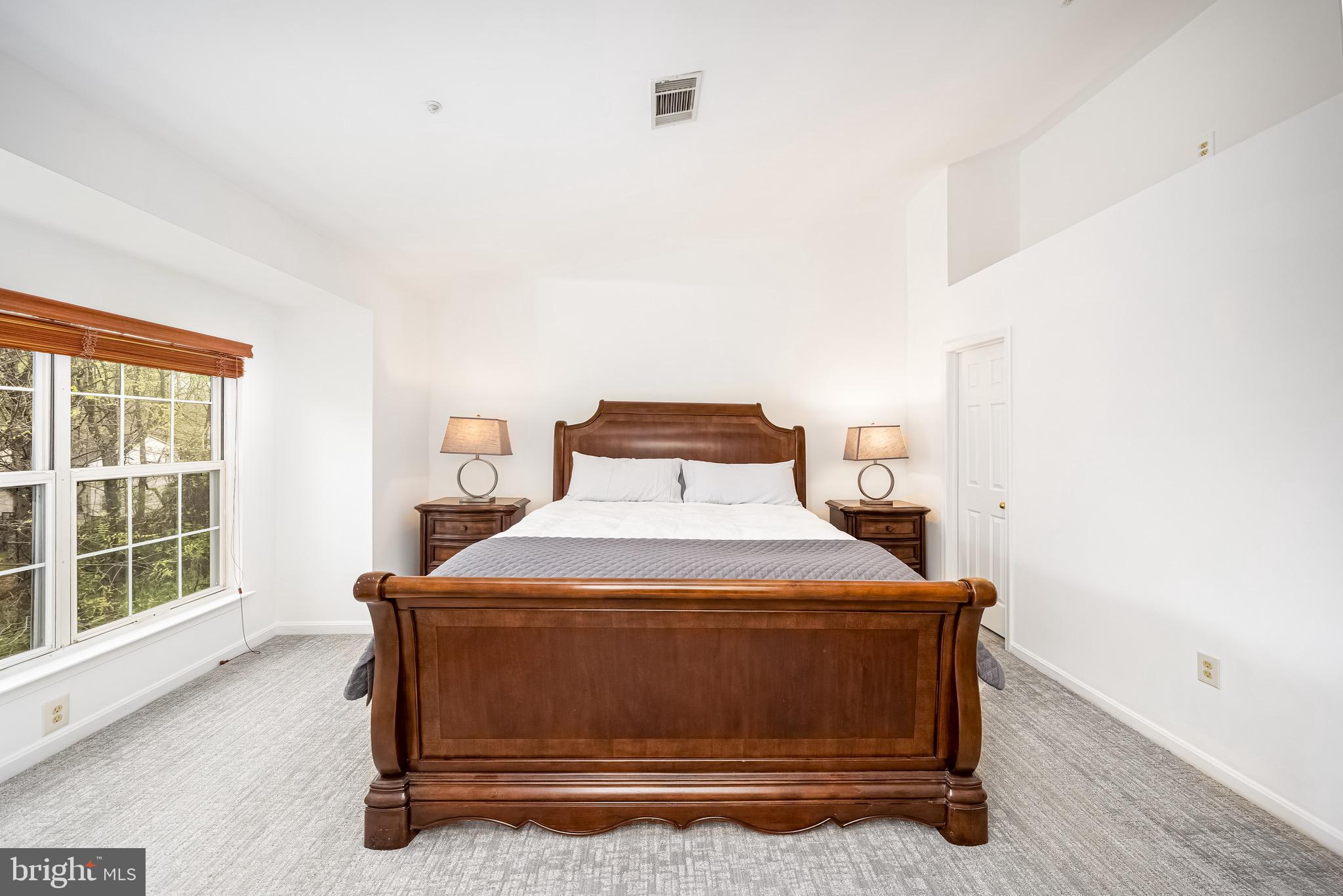 WOODVIEW VILLAGE - Residential