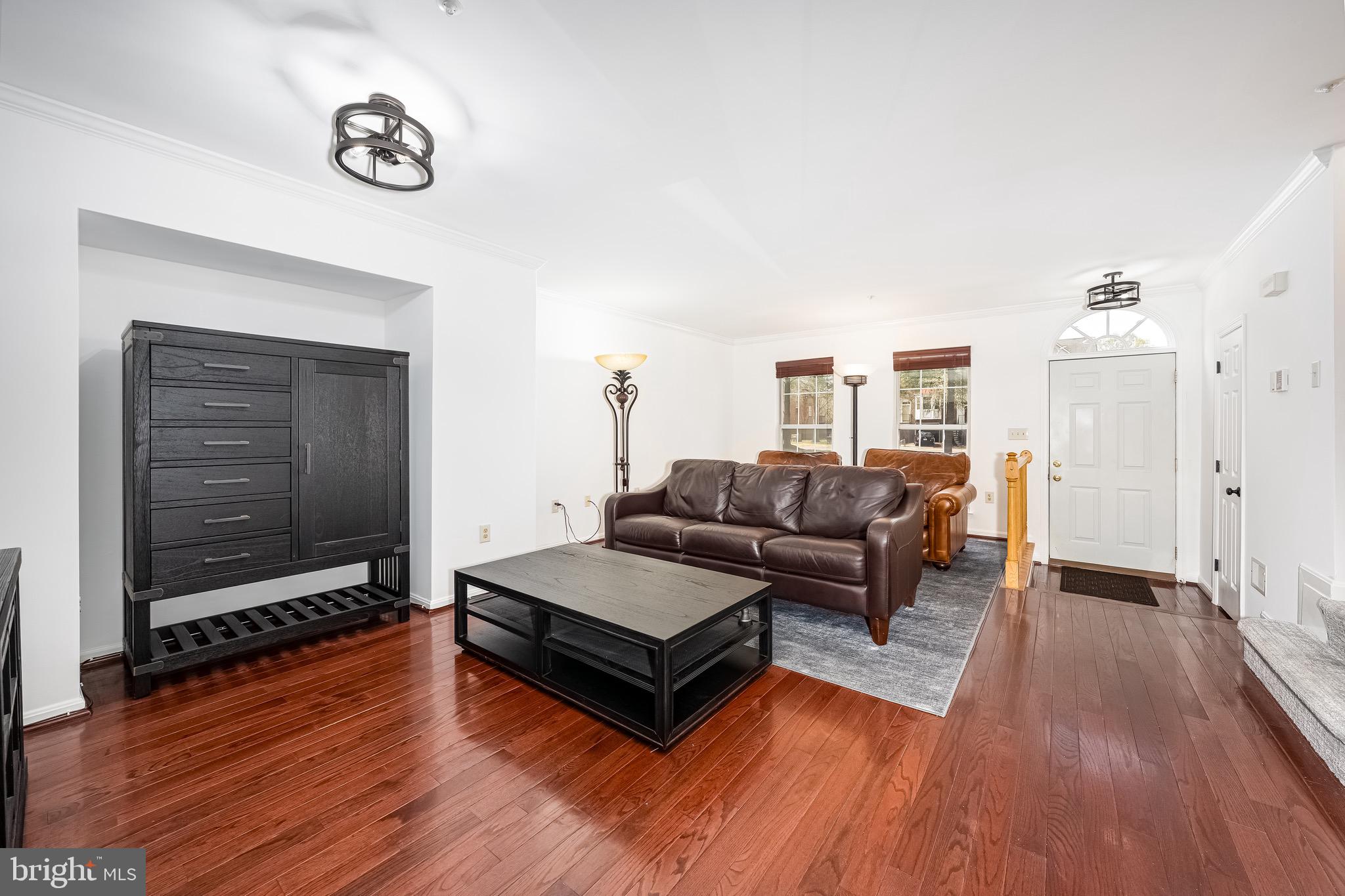 WOODVIEW VILLAGE - Residential