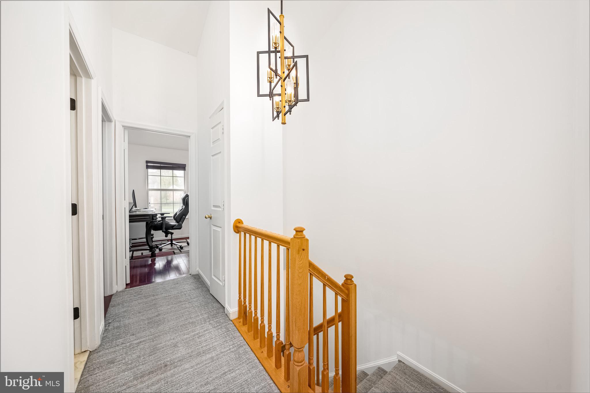 WOODVIEW VILLAGE - Residential