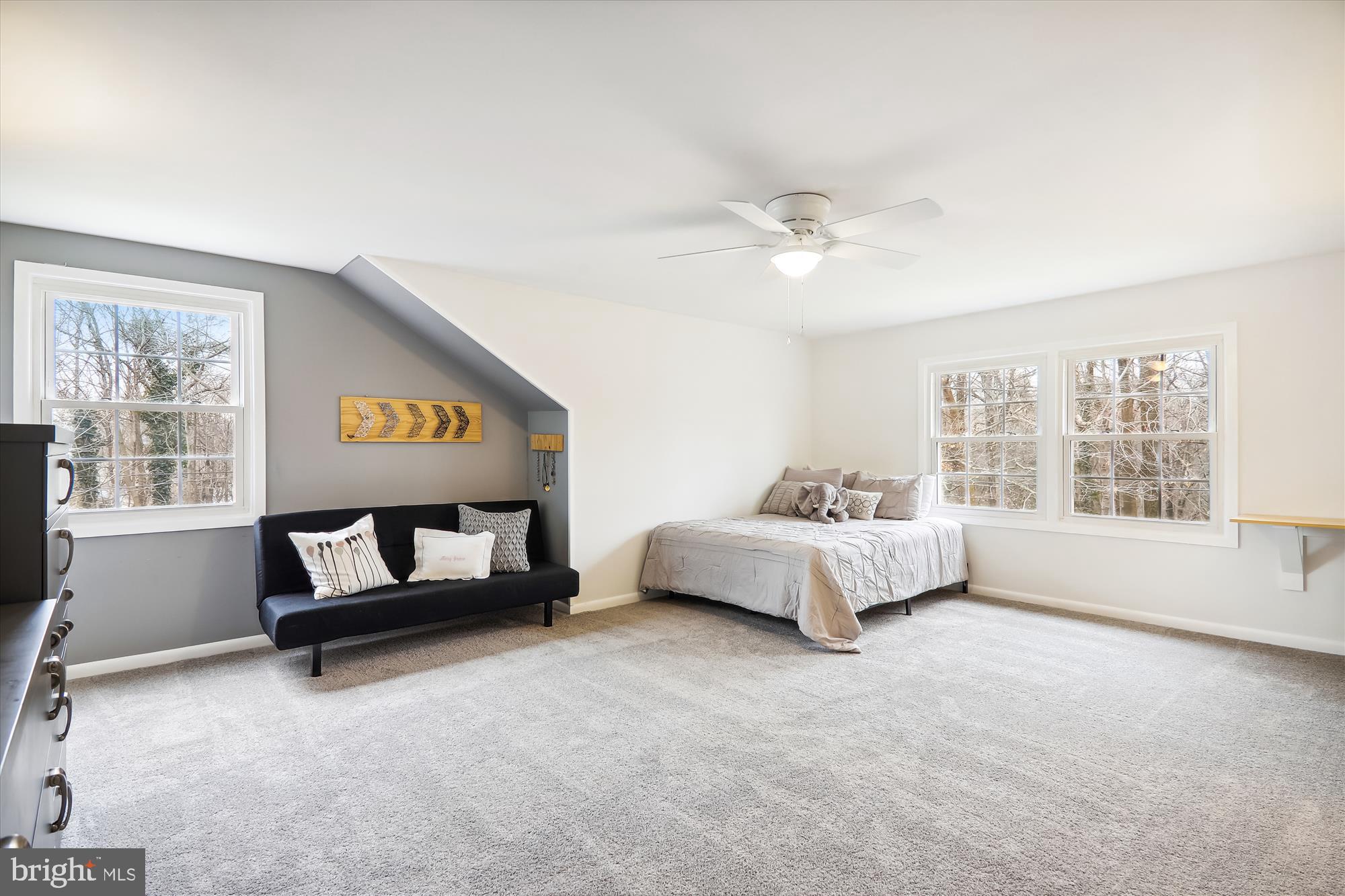 LONGRIDGE AT BELAIR - Residential