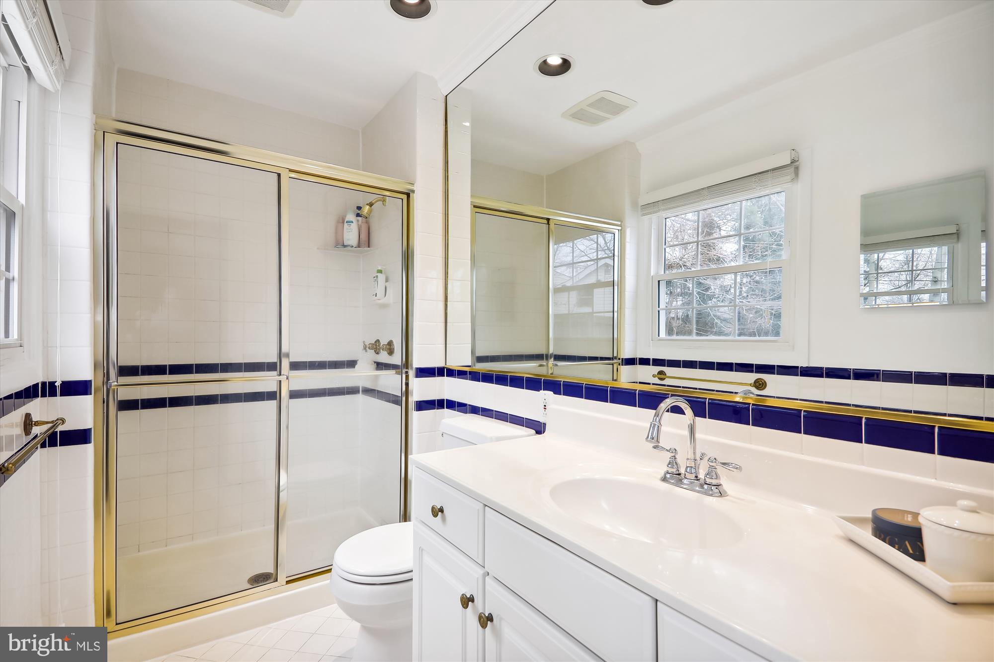 LONGRIDGE AT BELAIR - Residential