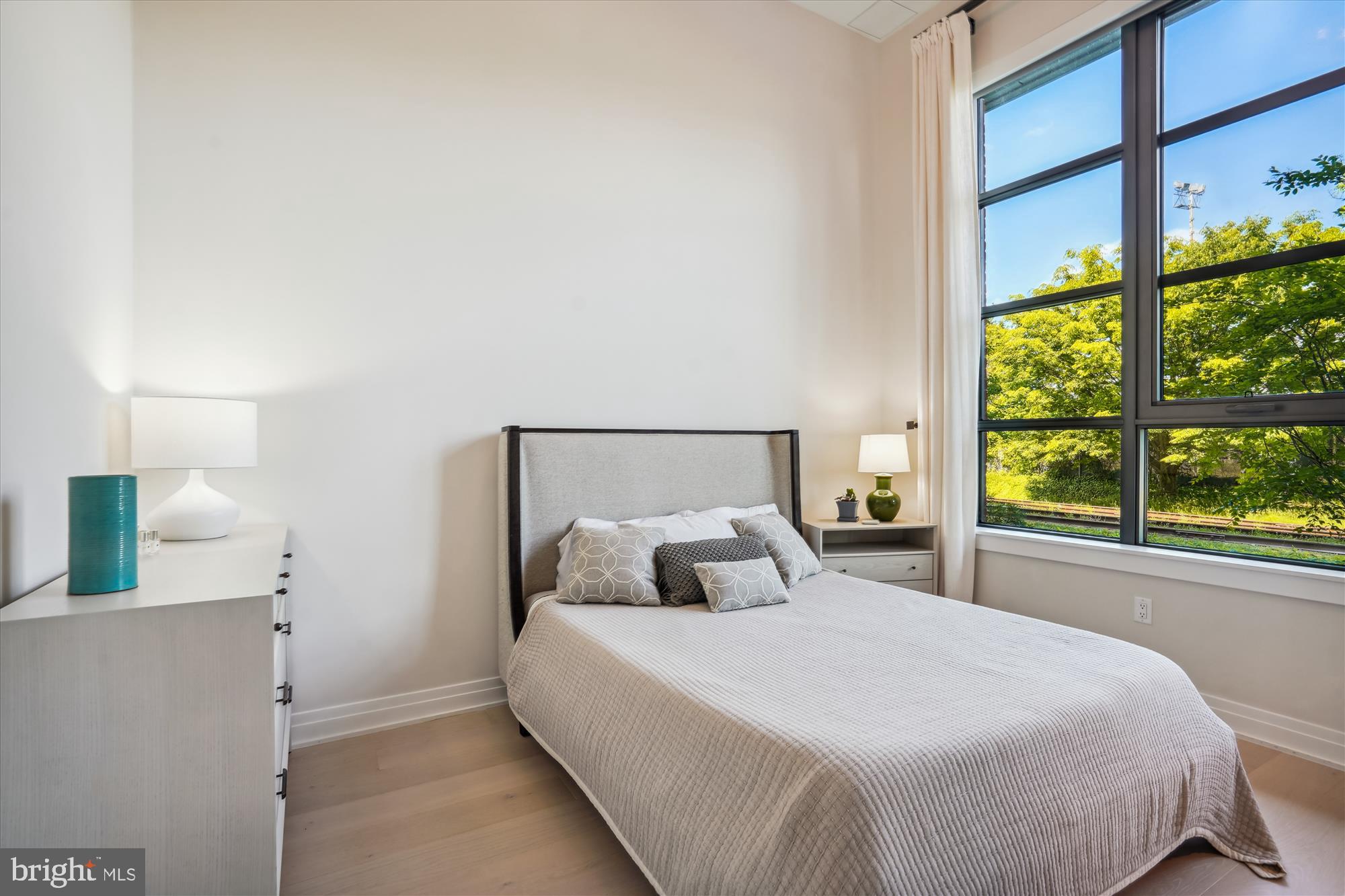 OLD TOWN NORTH - Residential