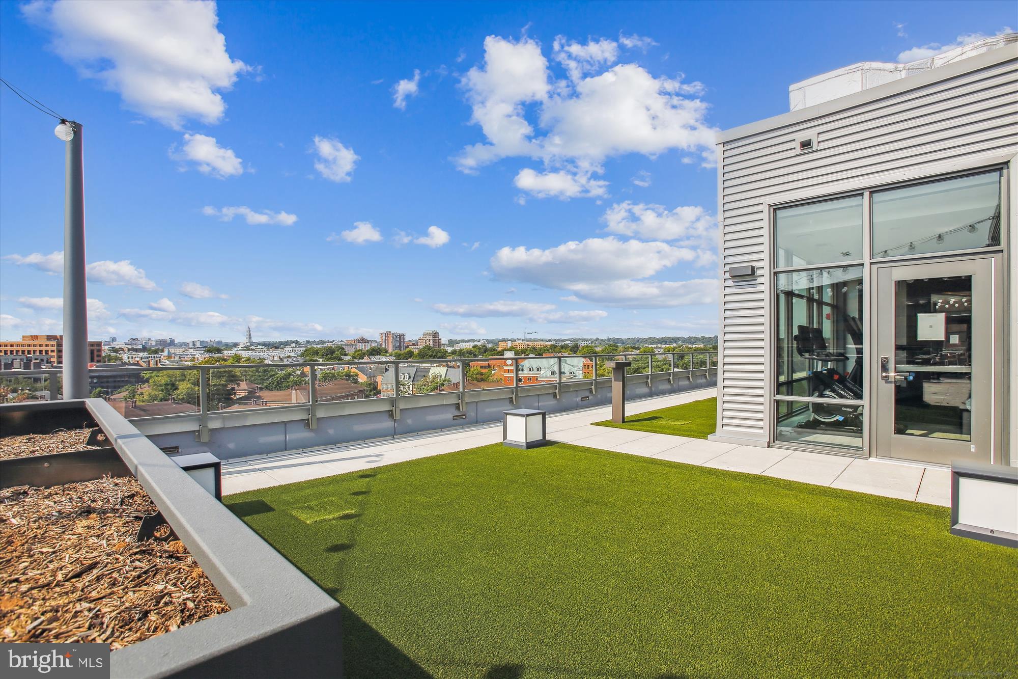 OLD TOWN NORTH - Residential