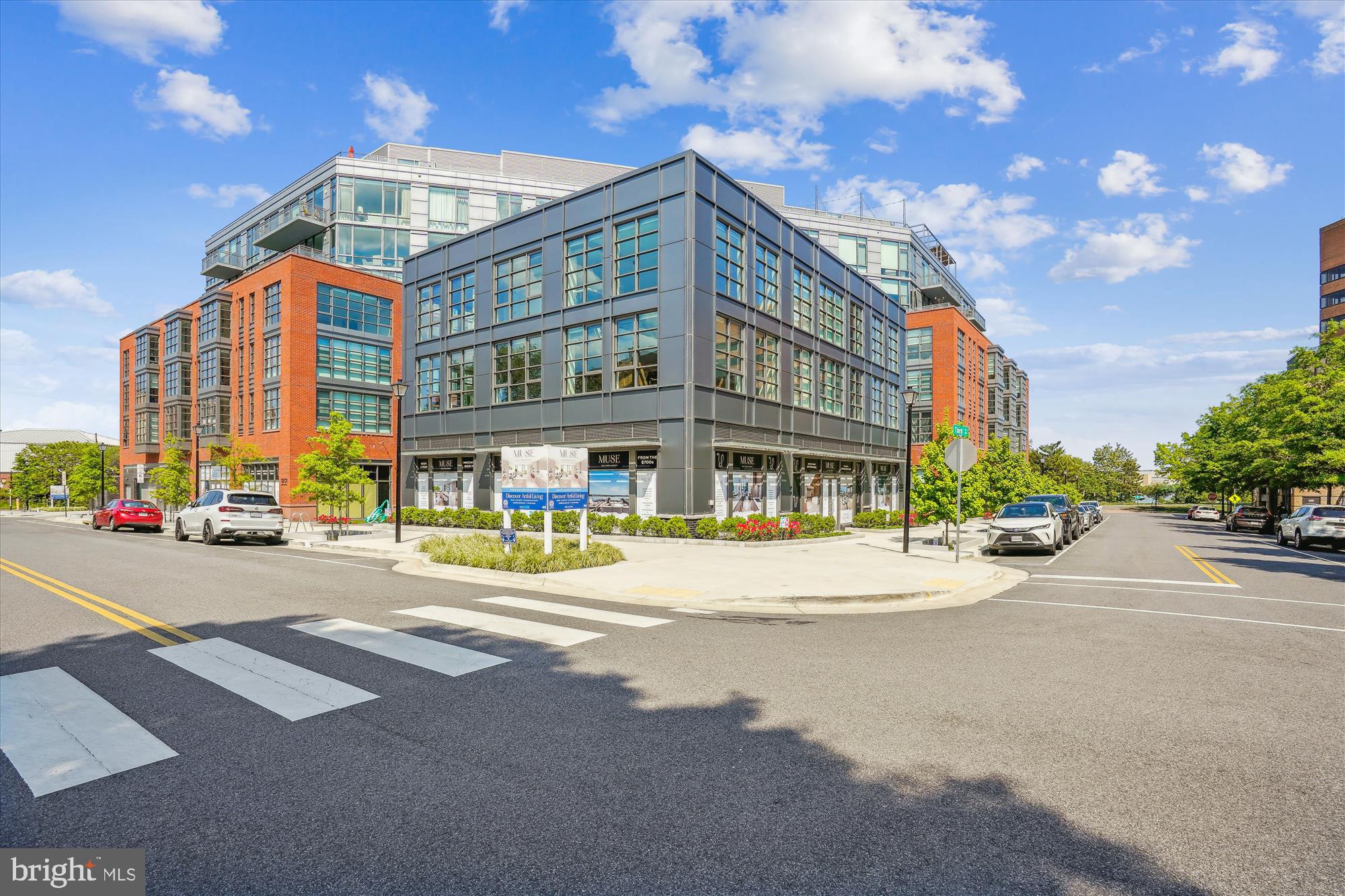 OLD TOWN NORTH - Residential