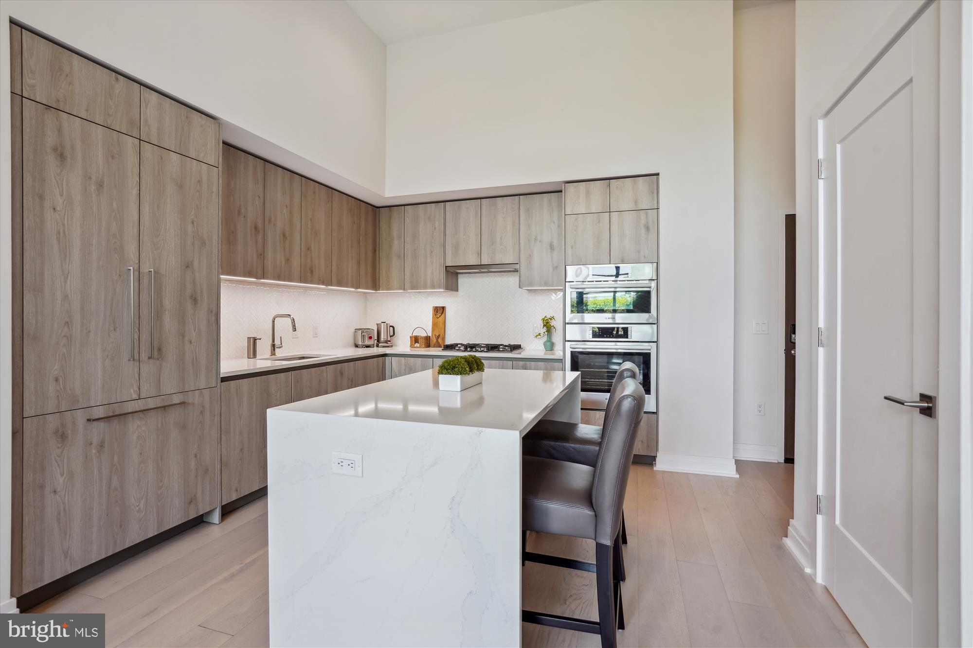 OLD TOWN NORTH - Residential