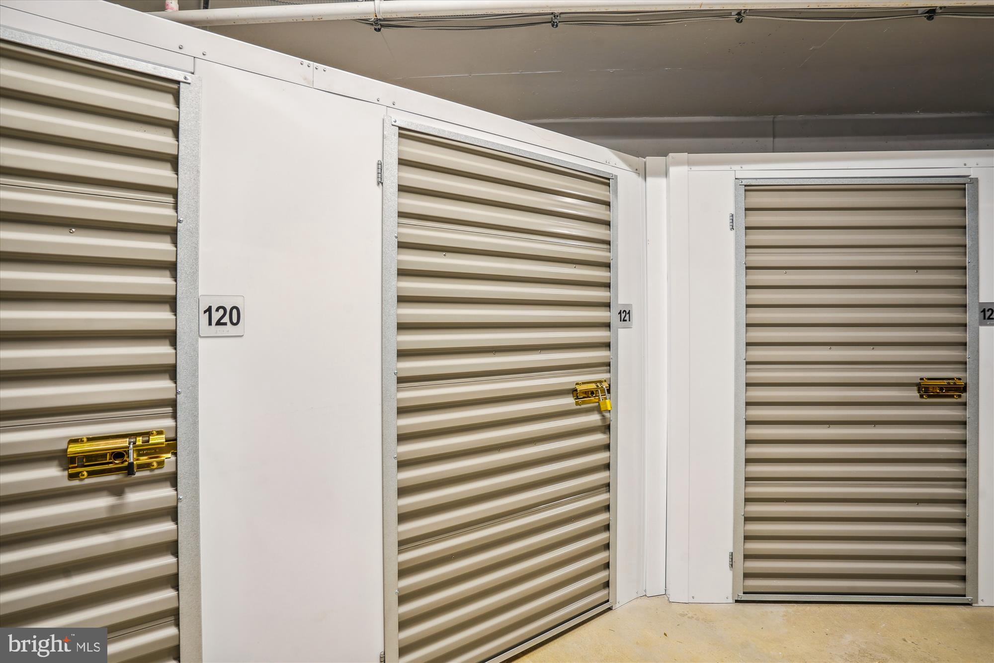 OLD TOWN NORTH - Residential