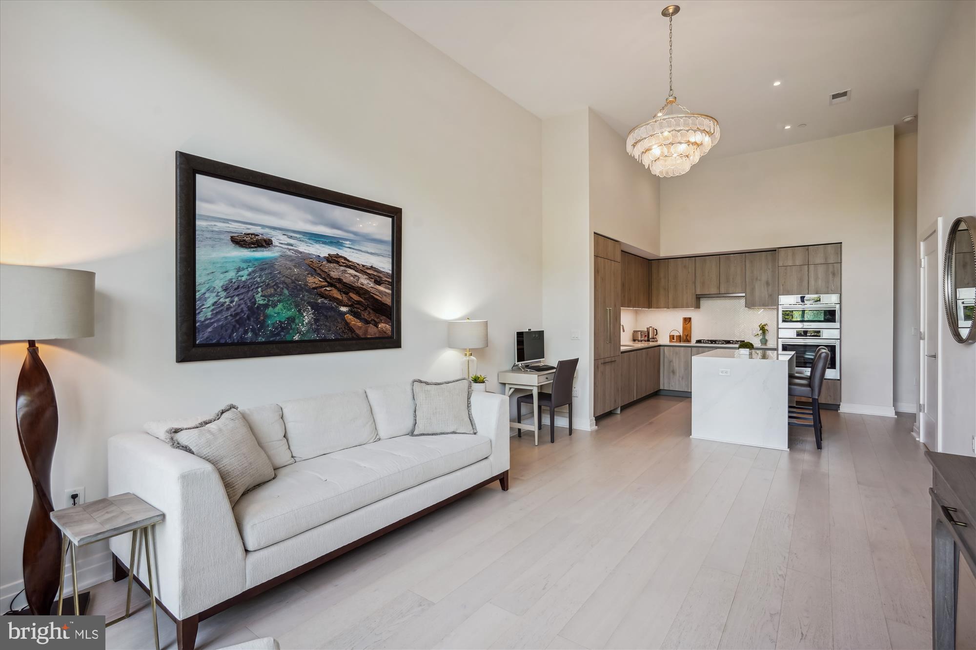 OLD TOWN NORTH - Residential