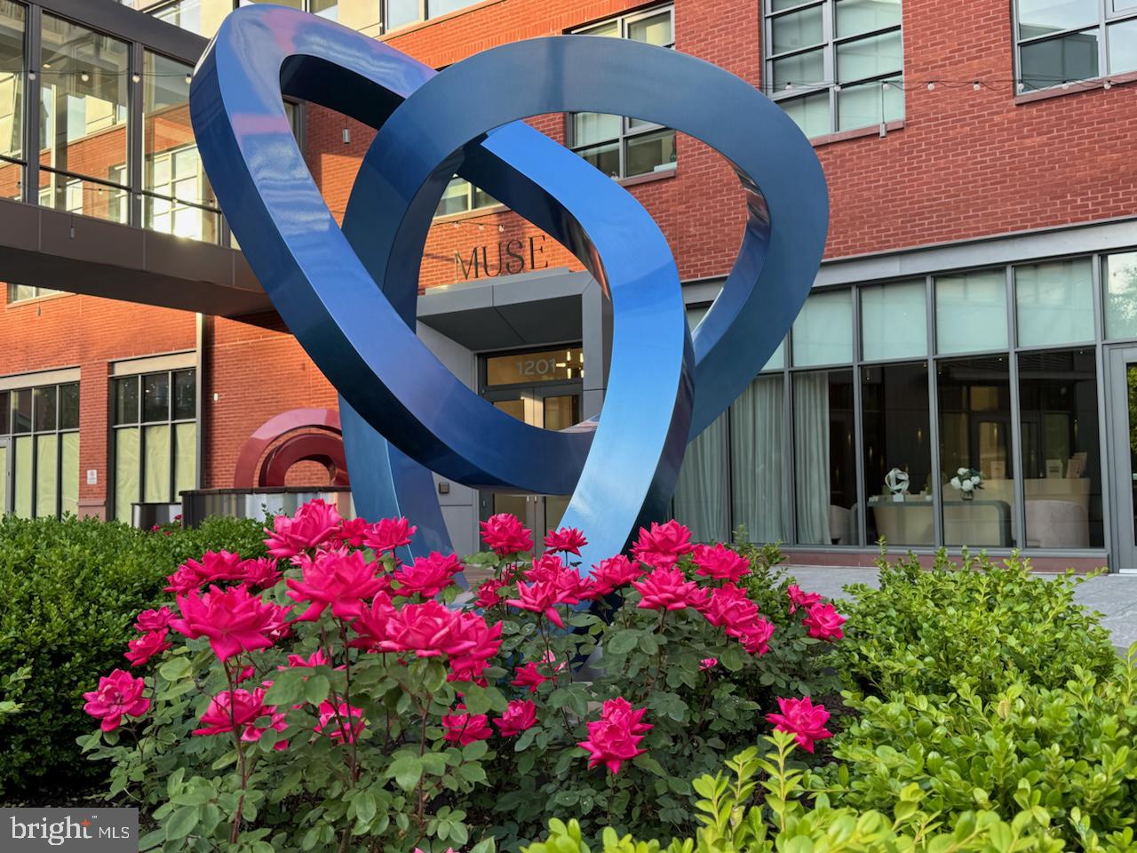 OLD TOWN NORTH - Residential