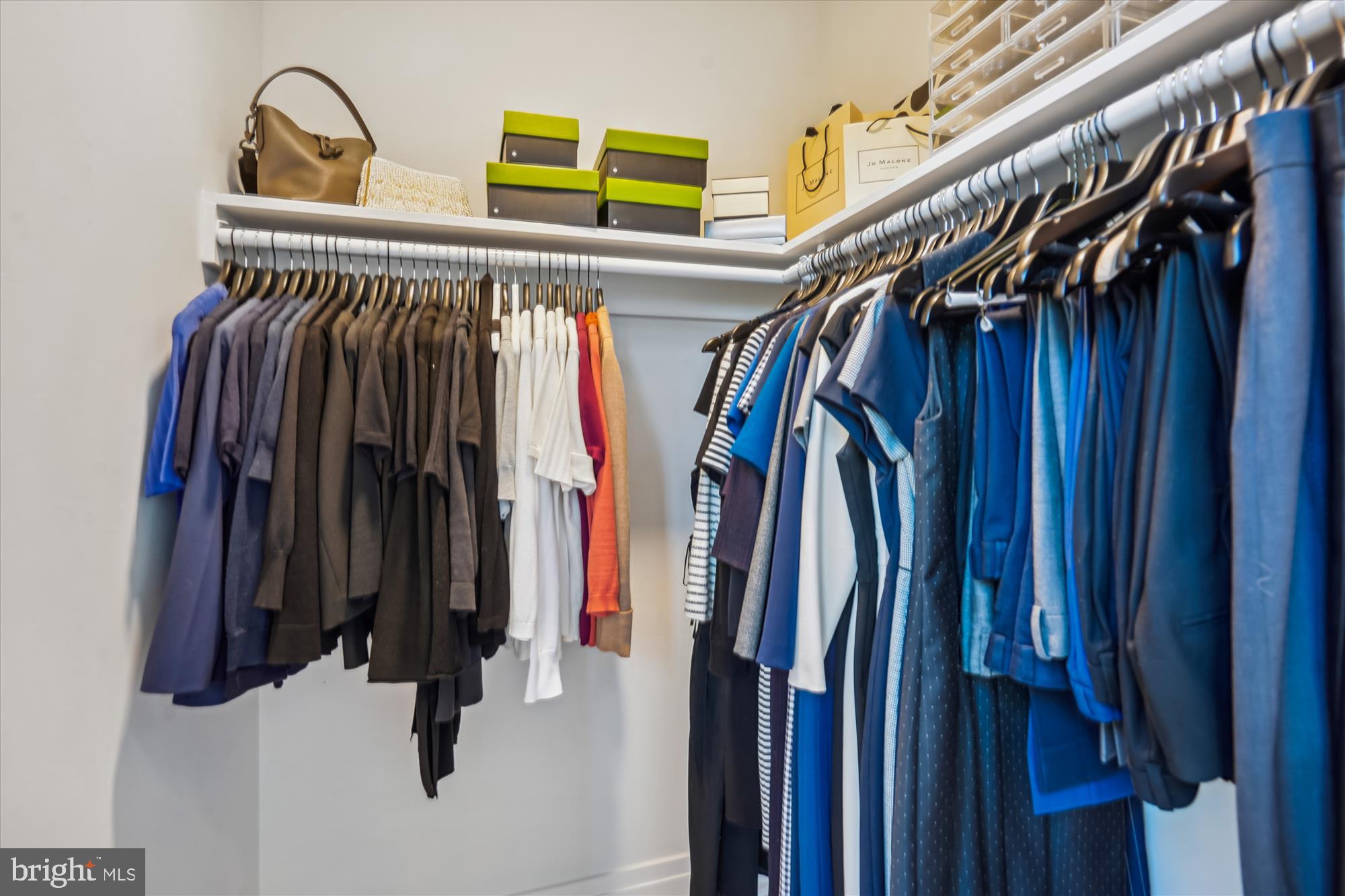 OLD TOWN NORTH - Residential