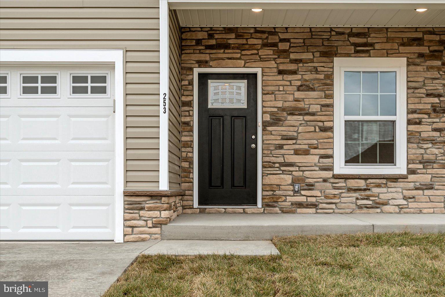 SOVEREIGN VILLAGE - Residential