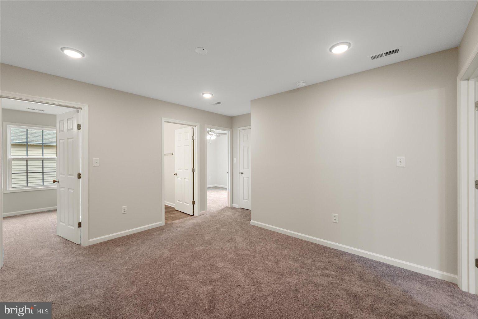 SOVEREIGN VILLAGE - Residential