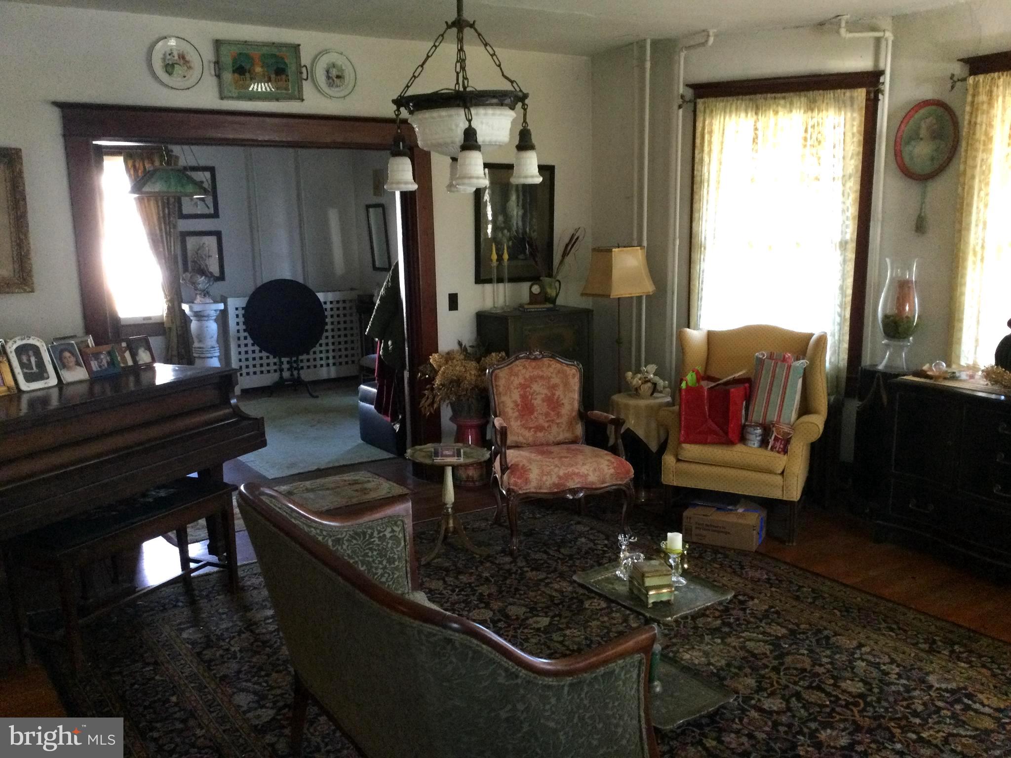 TOWN OF TRAPPE - Residential