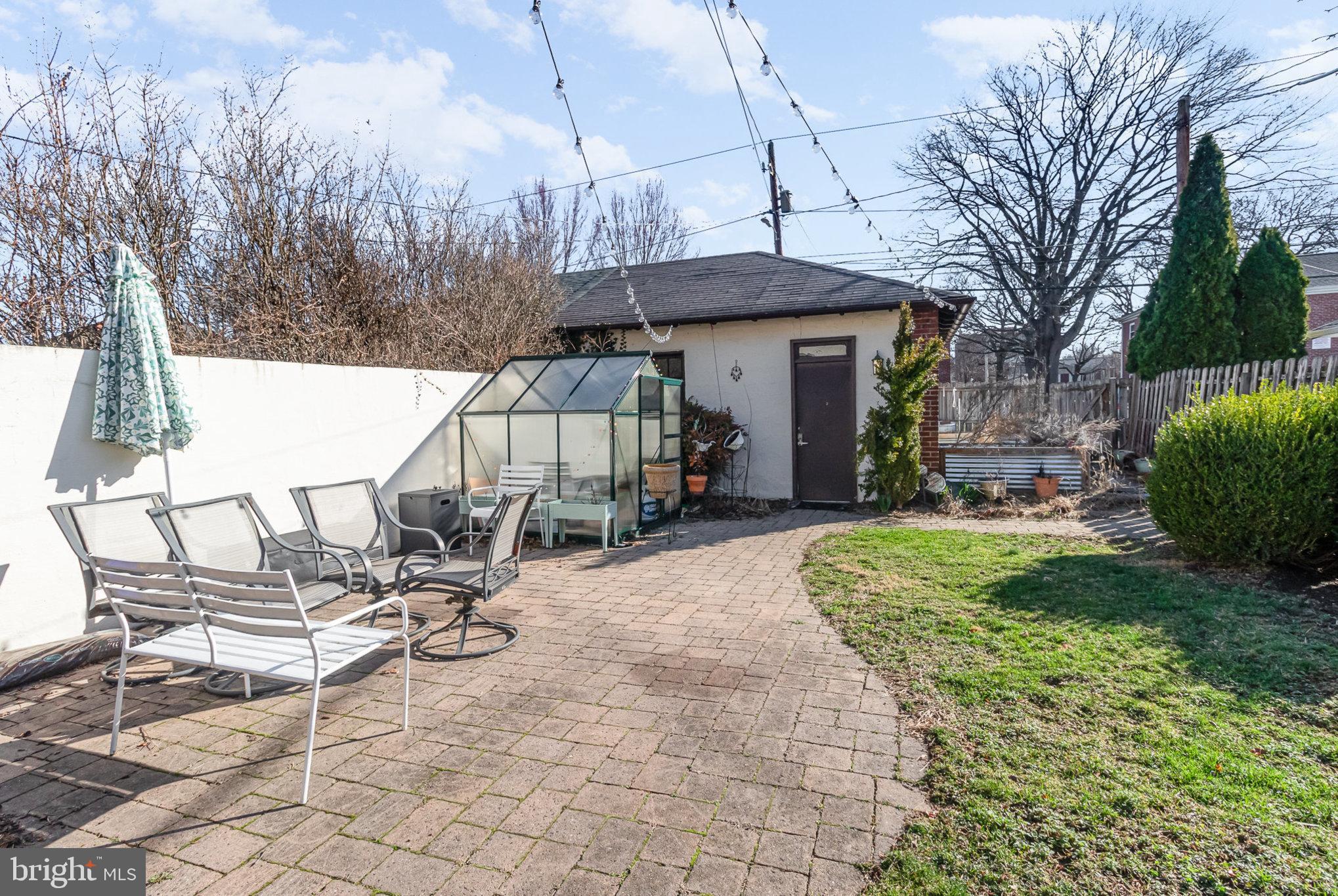 HARRISBURG - Residential