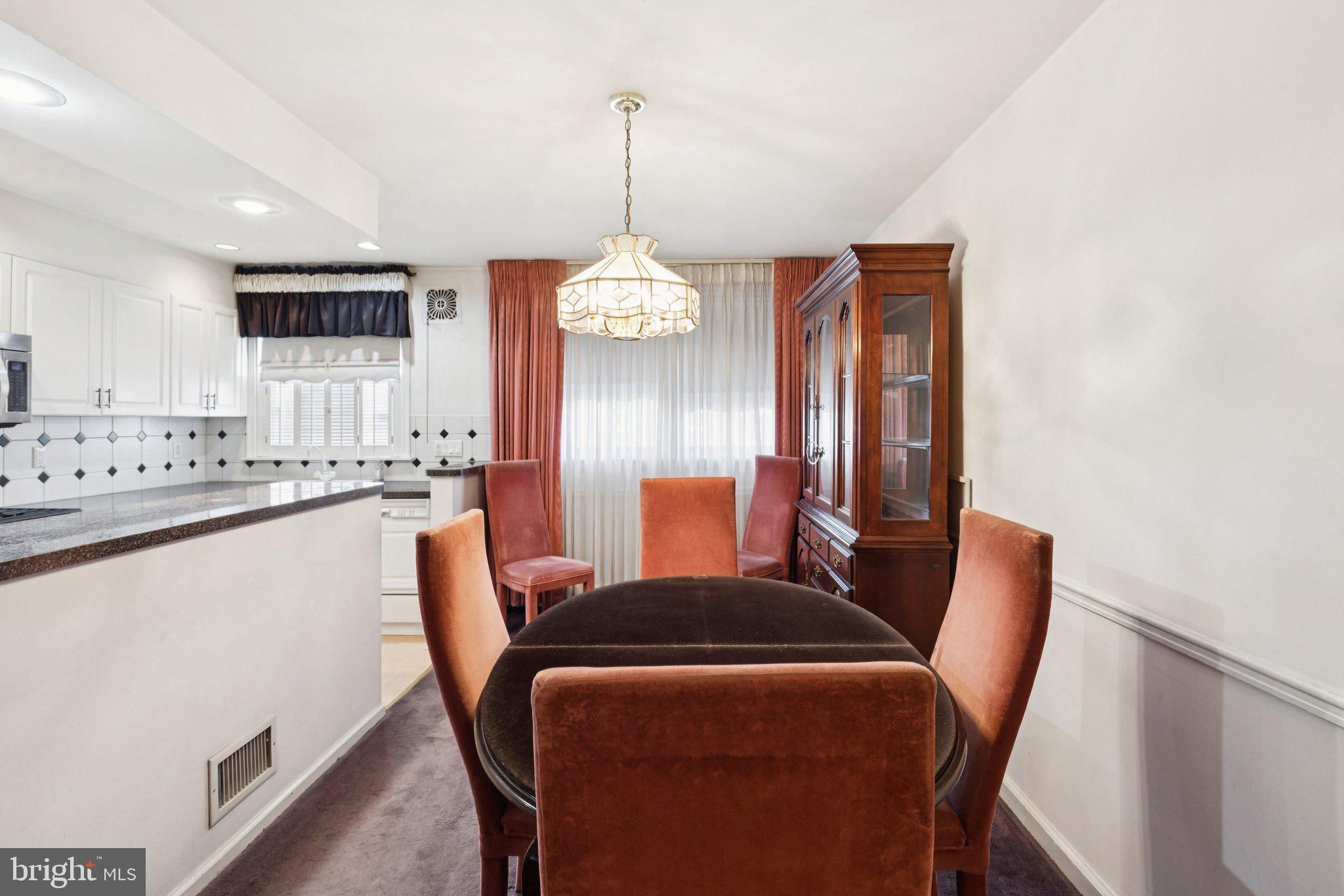 MAYFAIR - Residential