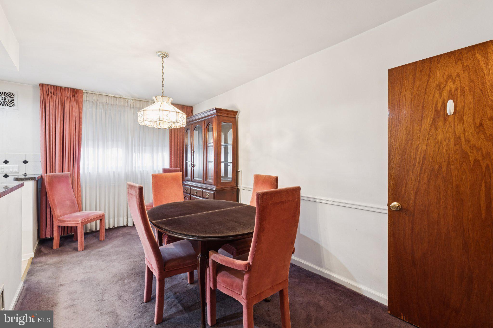 MAYFAIR - Residential