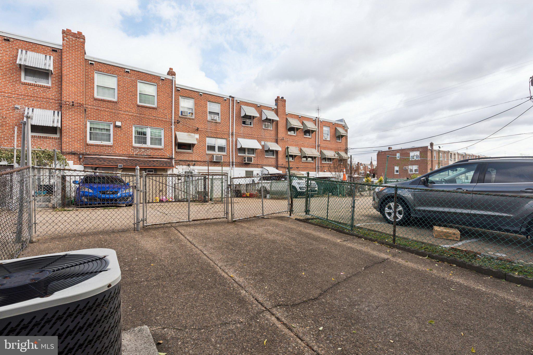 MAYFAIR - Residential