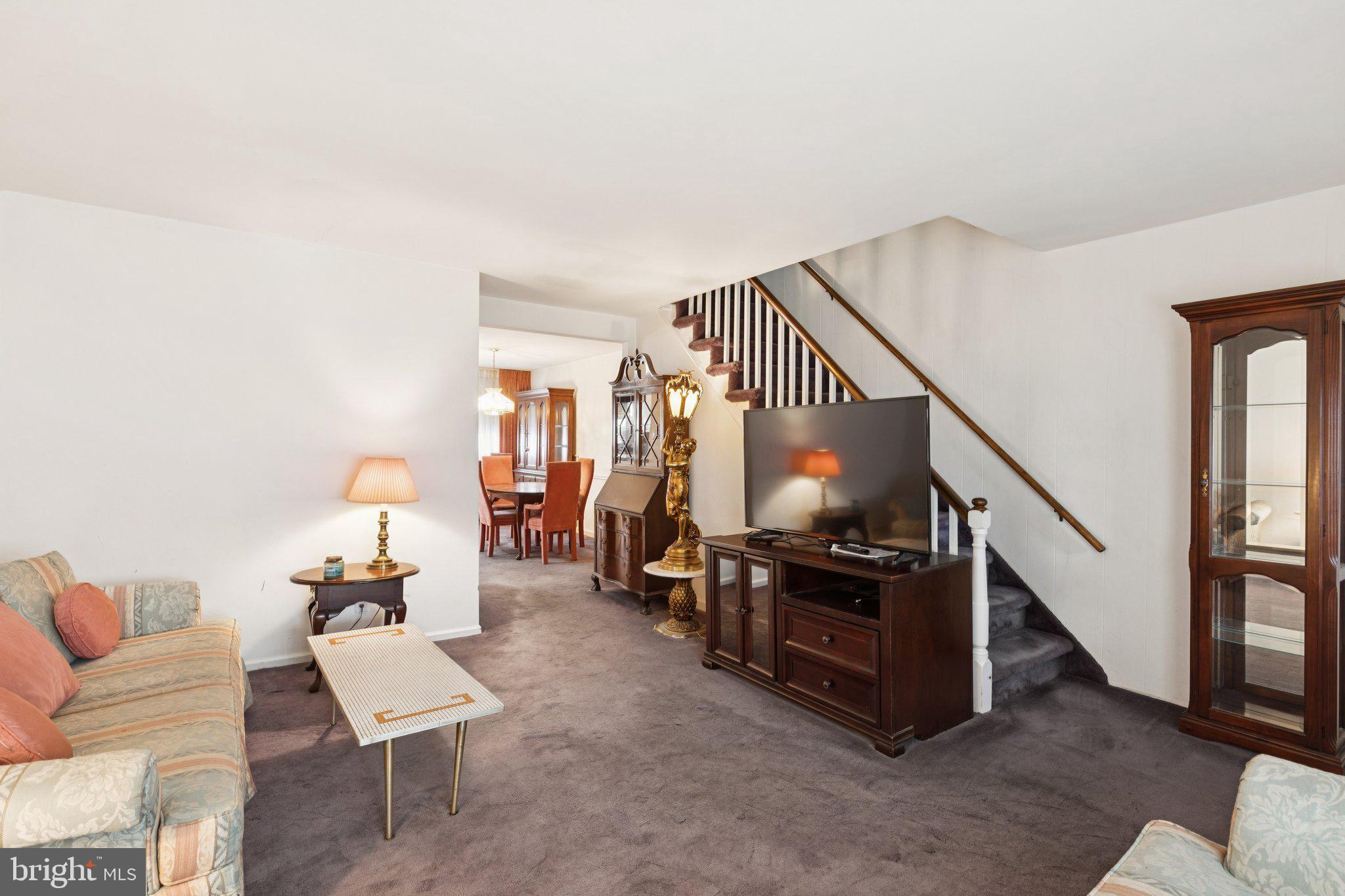 MAYFAIR - Residential